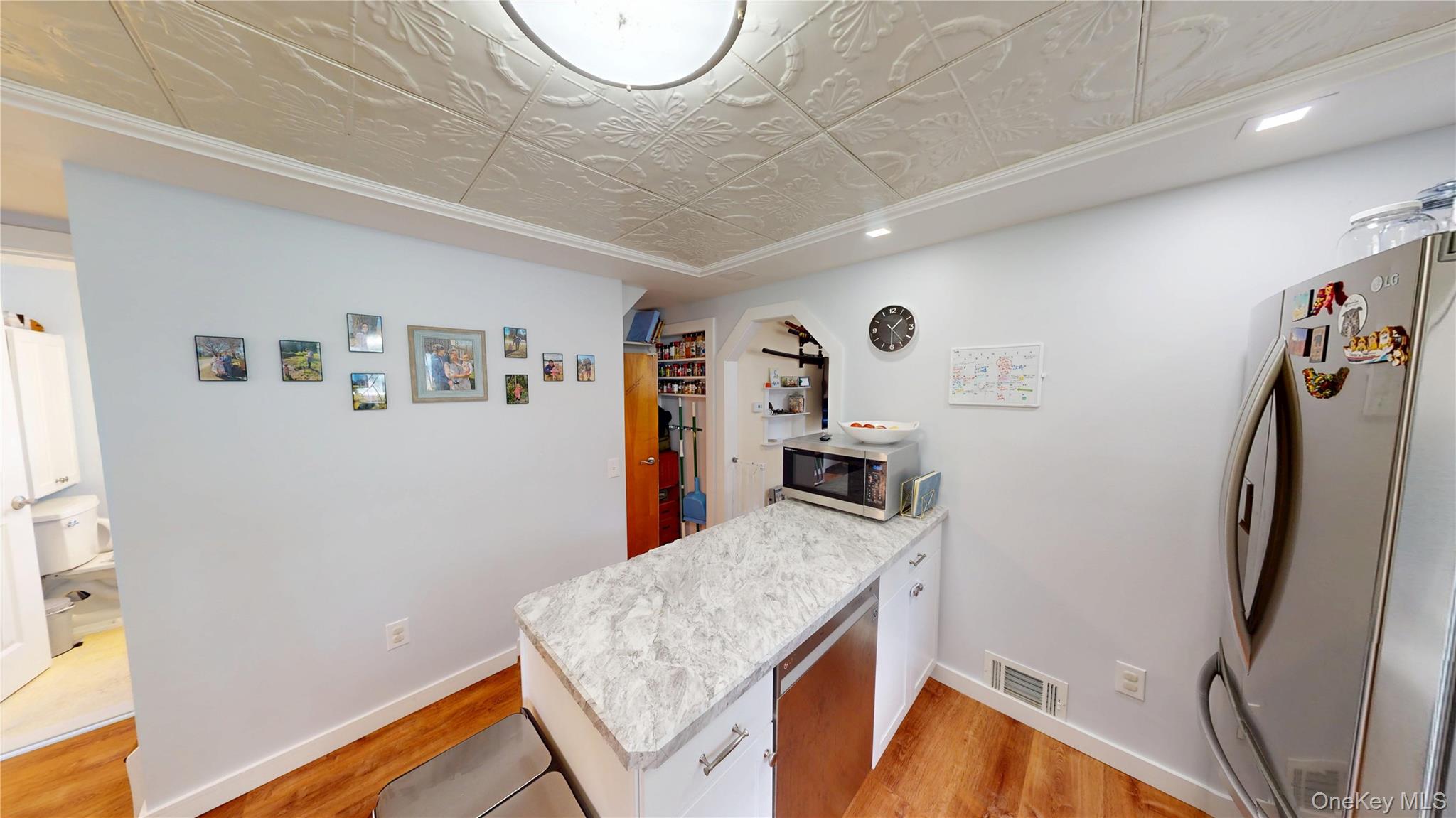 33 Academy Avenue Property Photo 9