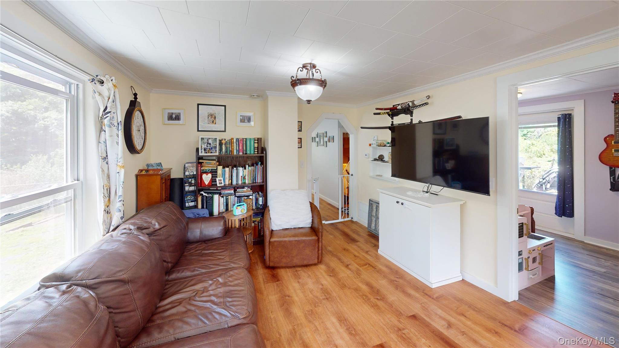 33 Academy Avenue Property Photo 11