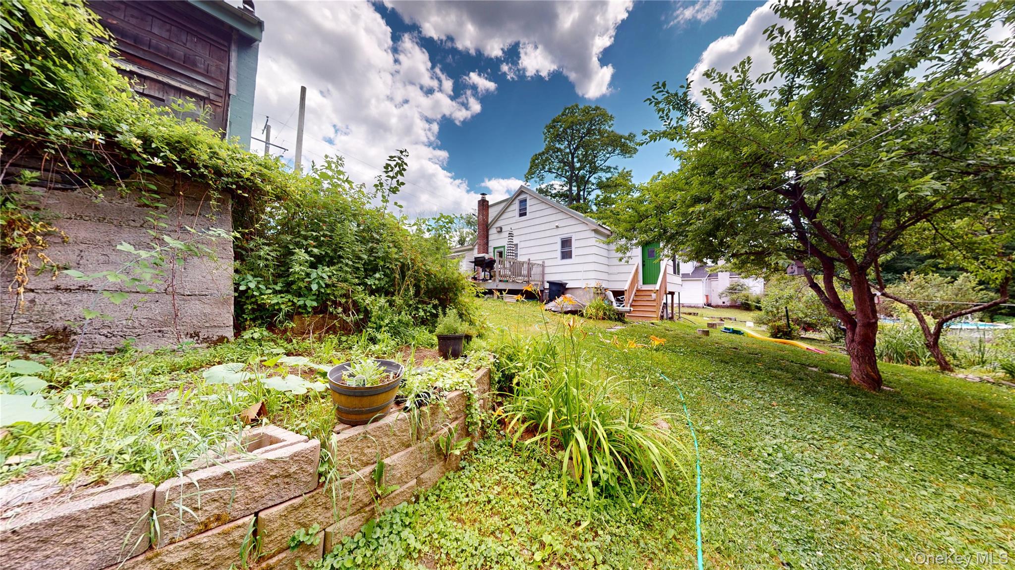 33 Academy Avenue Property Photo 38