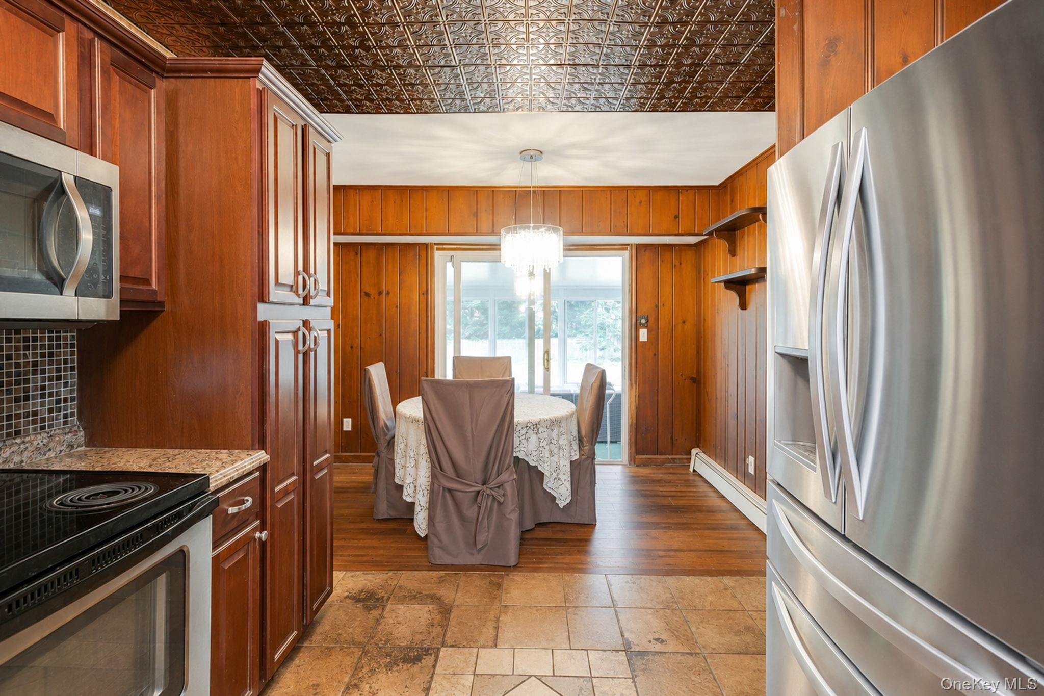 287 Munsell Road Property Photo 7
