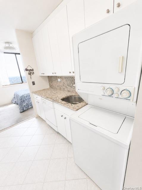 27010 Grand Central Parkway 22r Property Photo 13