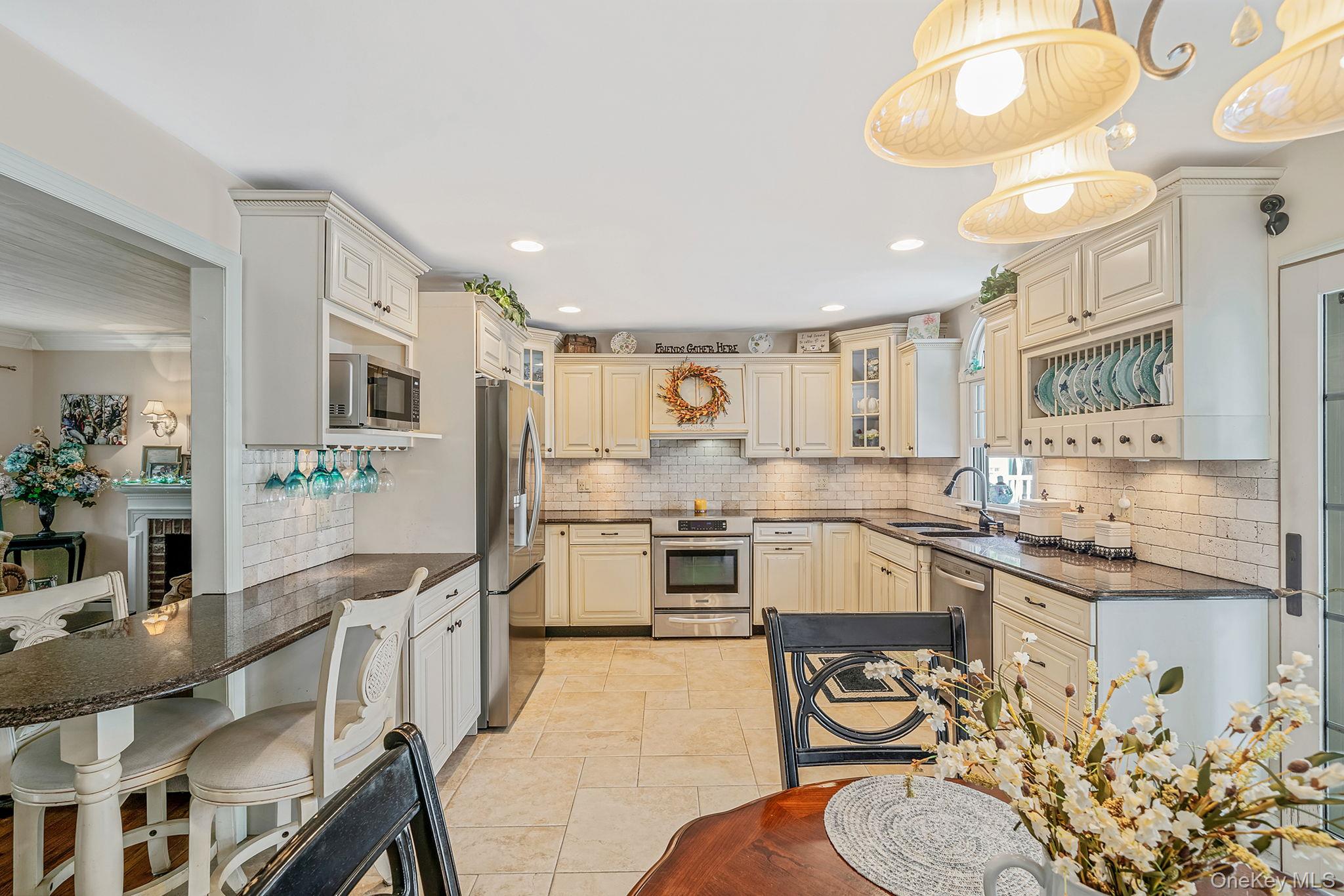 309 Harrison Avenue Property Photo 6