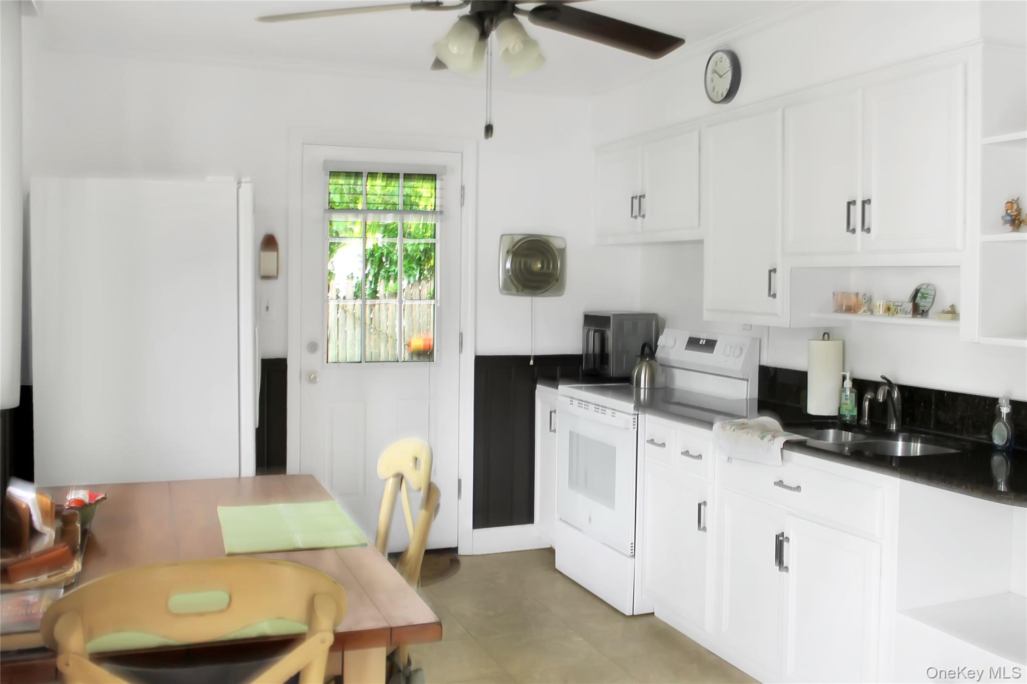 6 Lancaster Place Property Photo 5