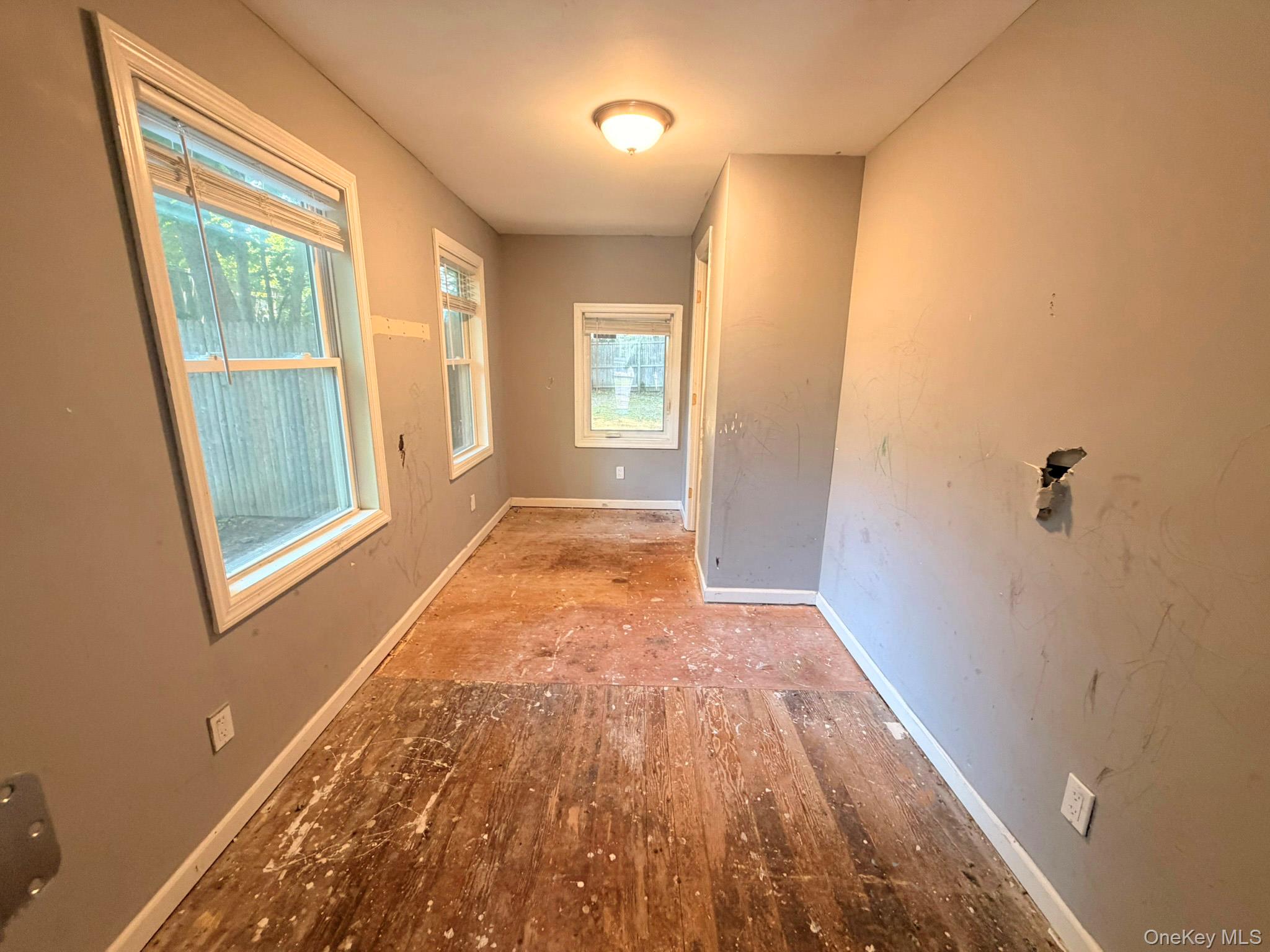 93 Lynbrook Drive Property Photo 16