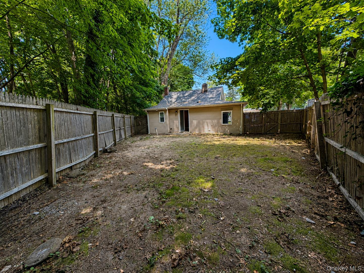 93 Lynbrook Drive Property Photo 19