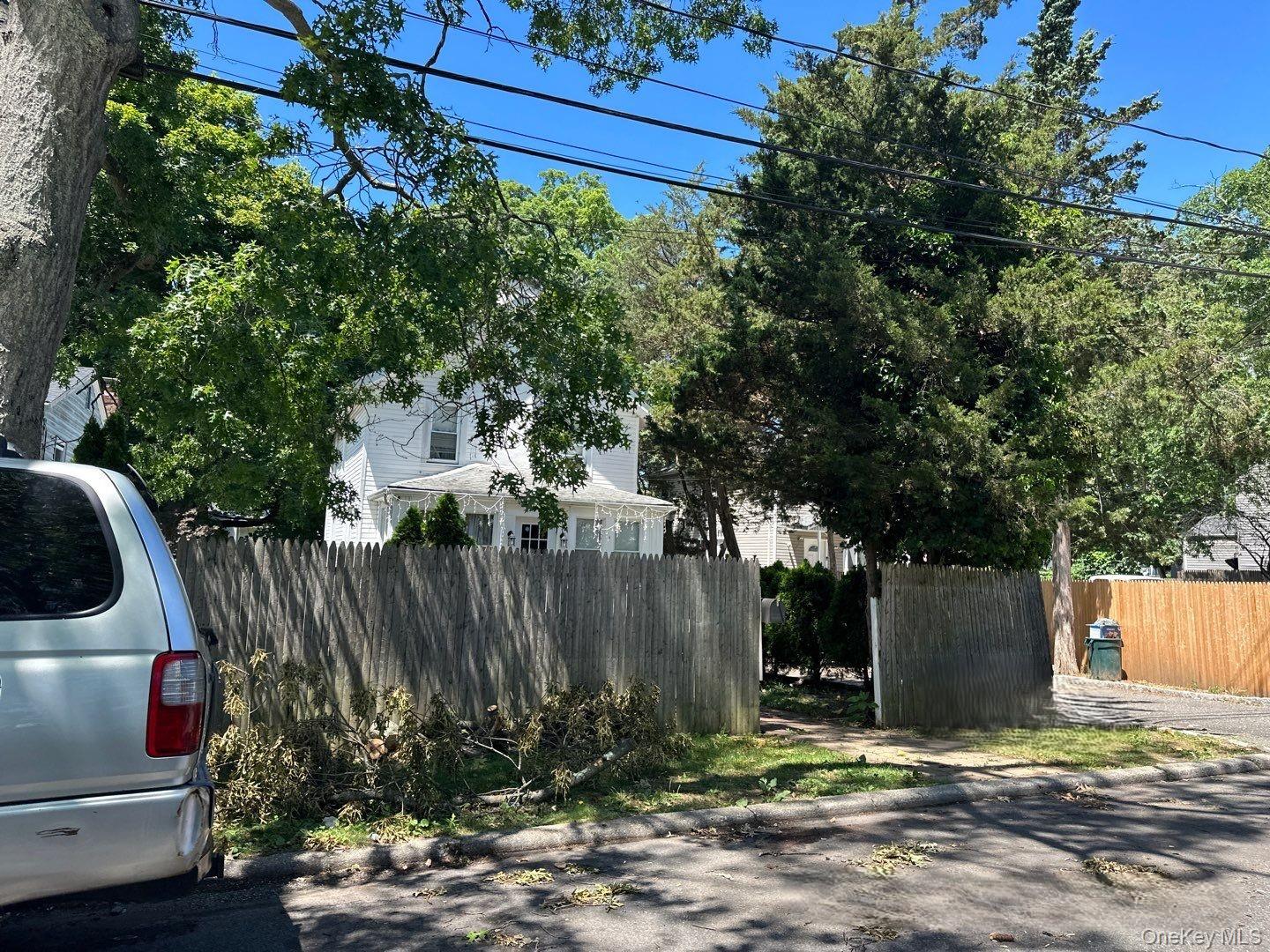55 9th Avenue Property Photo 2