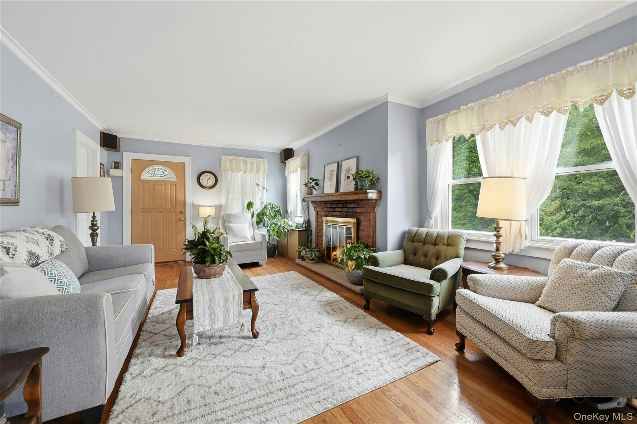 18 2nd Avenue Property Photo 5