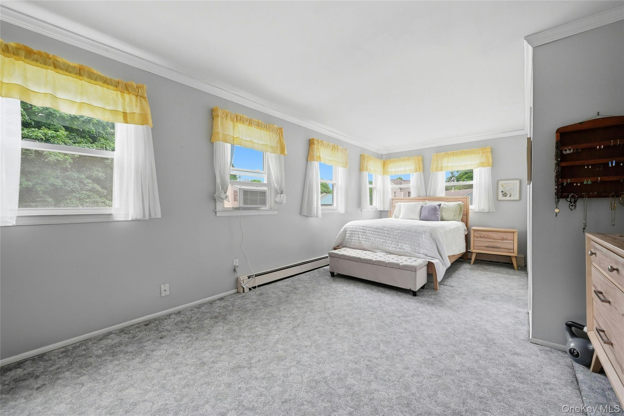 18 2nd Avenue Property Photo 18