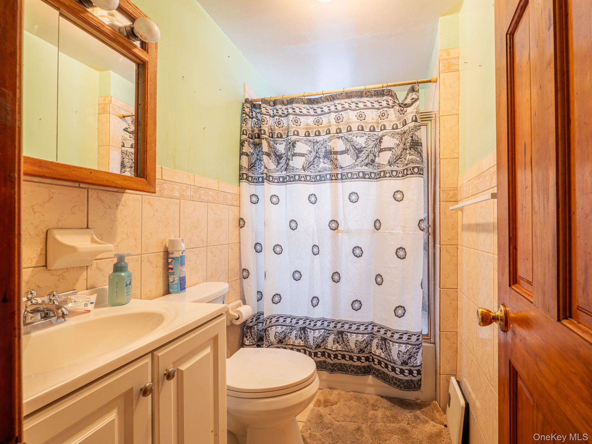 909 Mother Gaston Boulevard Property Photo 10