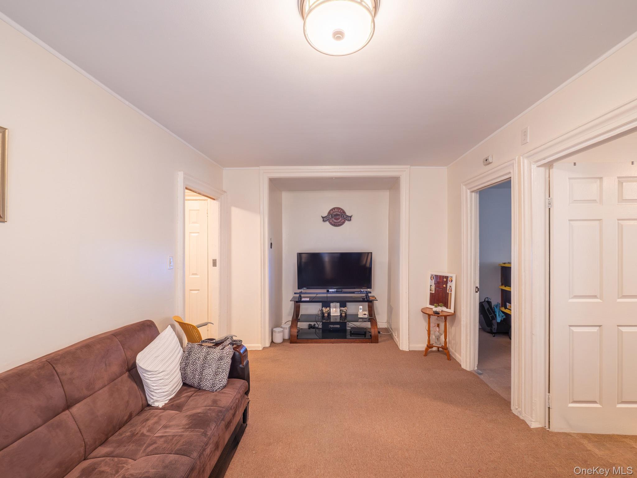 909 Mother Gaston Boulevard Property Photo 15