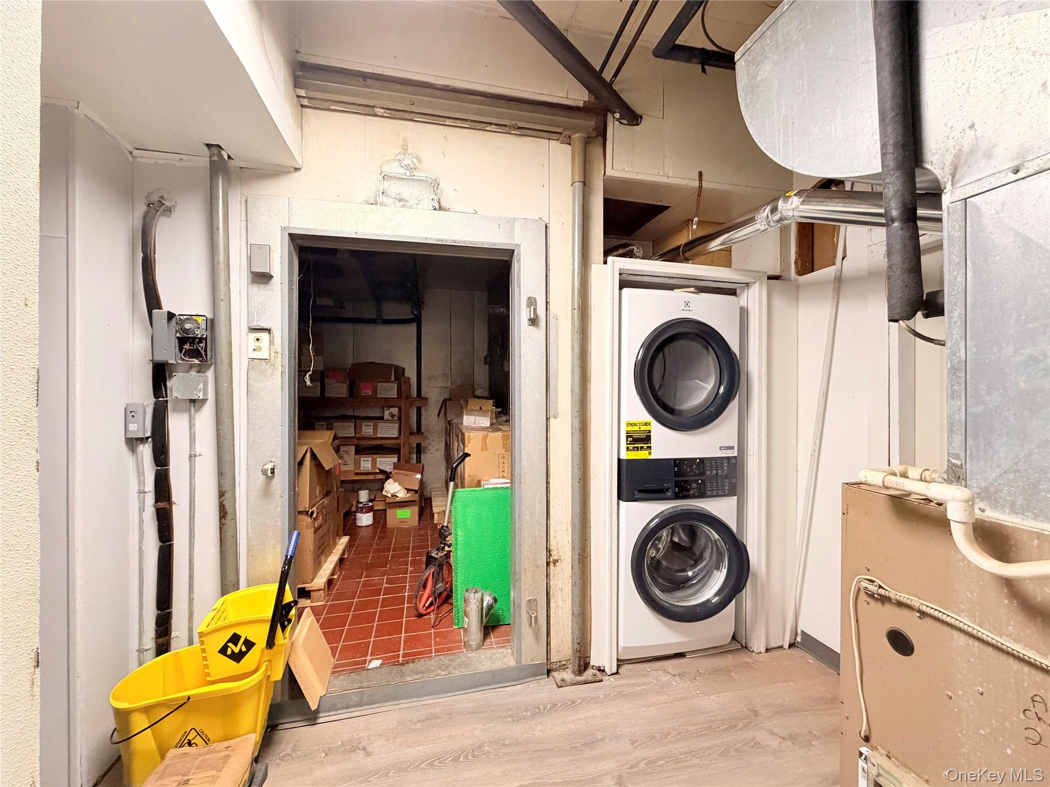 36 Wallkill Avenue Property Photo 10