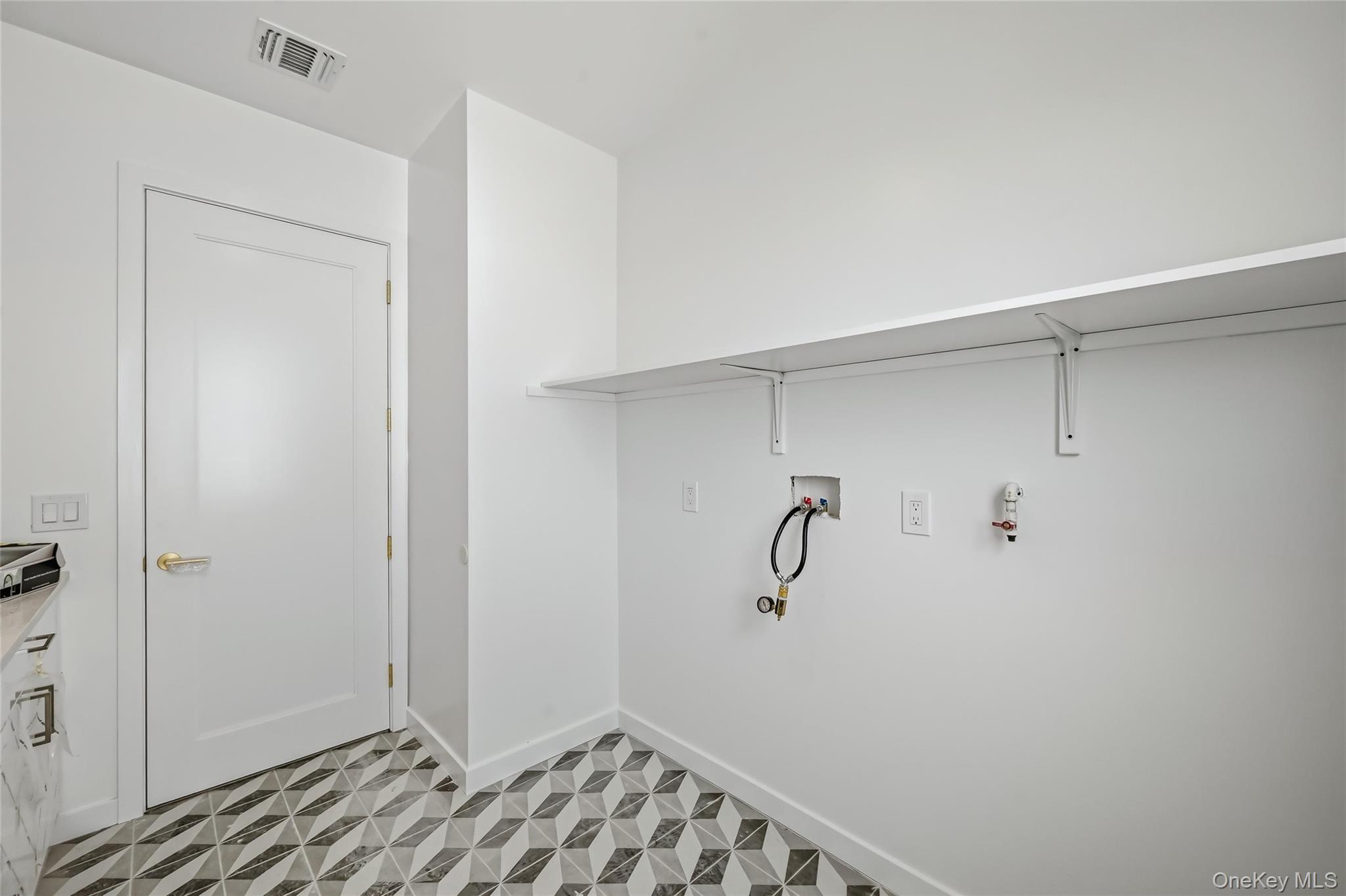 3 Hemlock Court Property Photo 32
