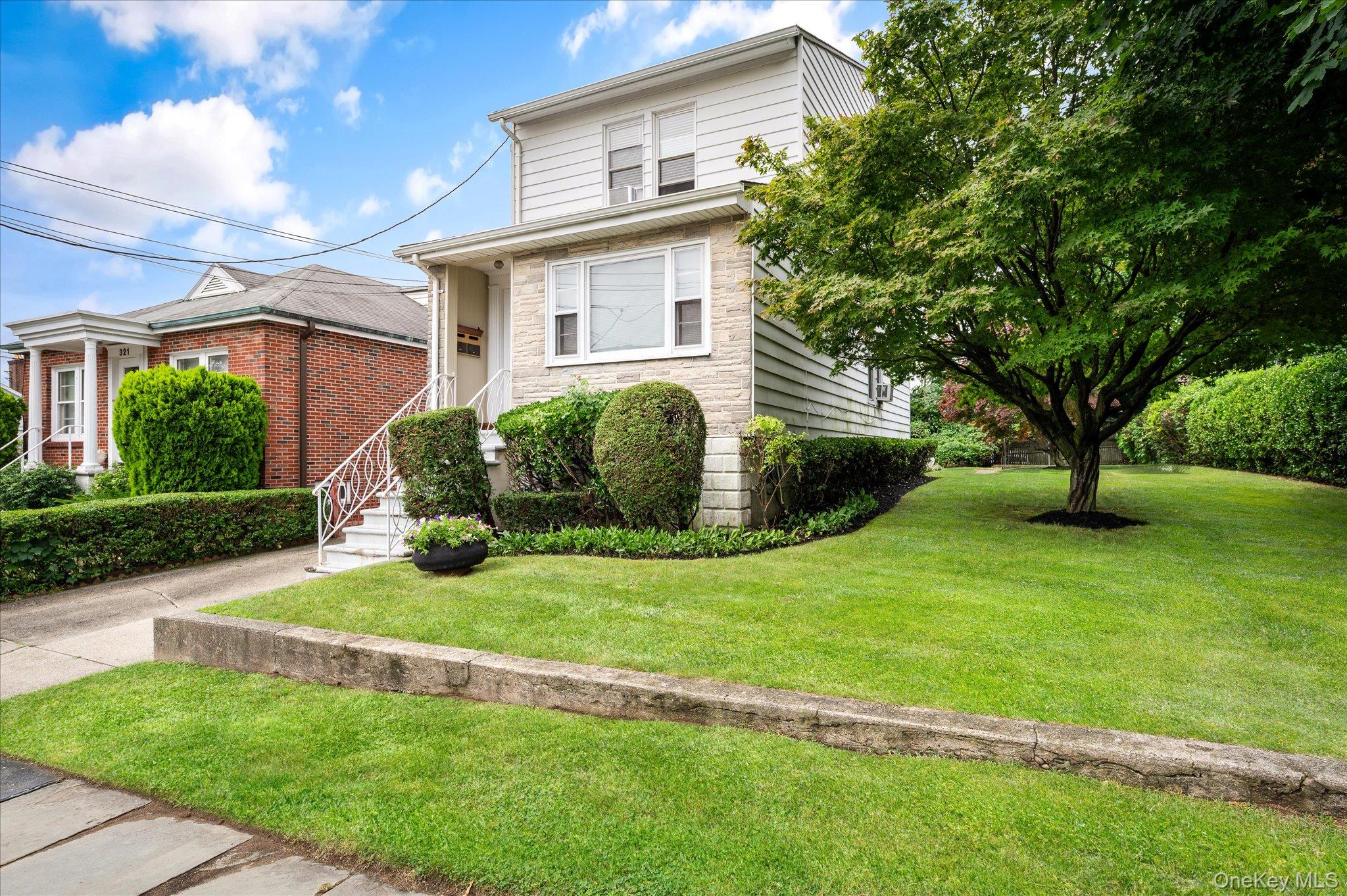 319 (Aka 317) Hayward Street Property Photo 1