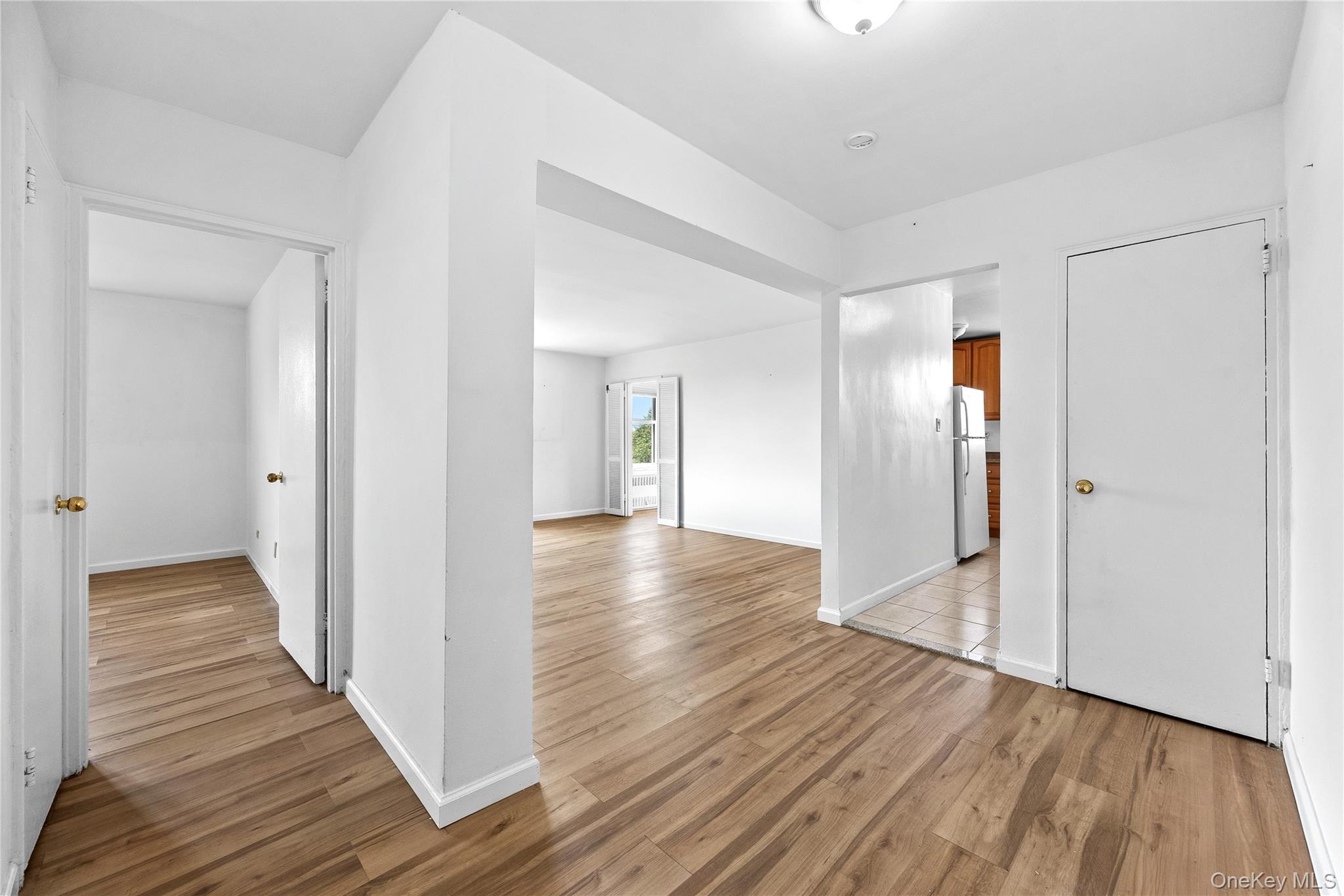 210-50 41st Avenue 5c Property Photo 3