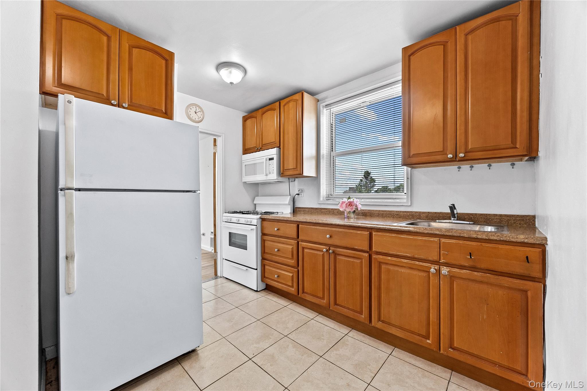 210-50 41st Avenue 5c Property Photo 7