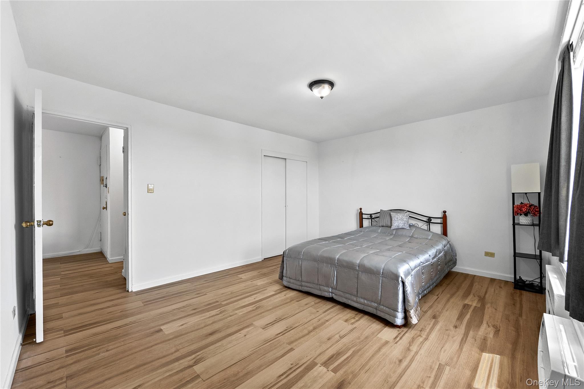 210-50 41st Avenue 5c Property Photo 11