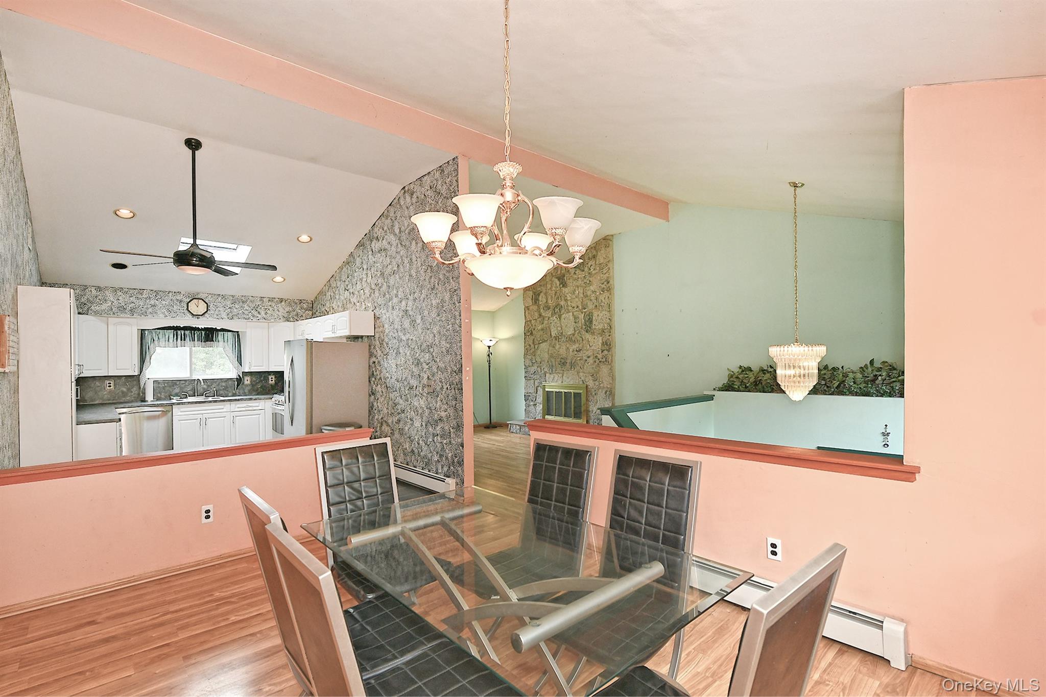10 Woodbrook Circle Property Photo 10