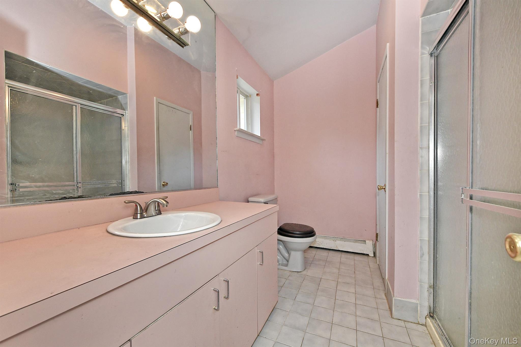 10 Woodbrook Circle Property Photo 17