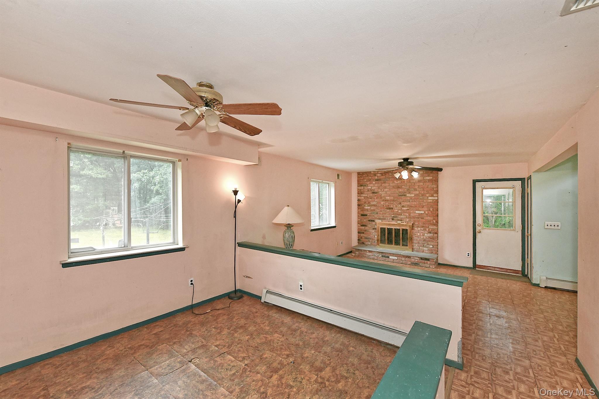 10 Woodbrook Circle Property Photo 24