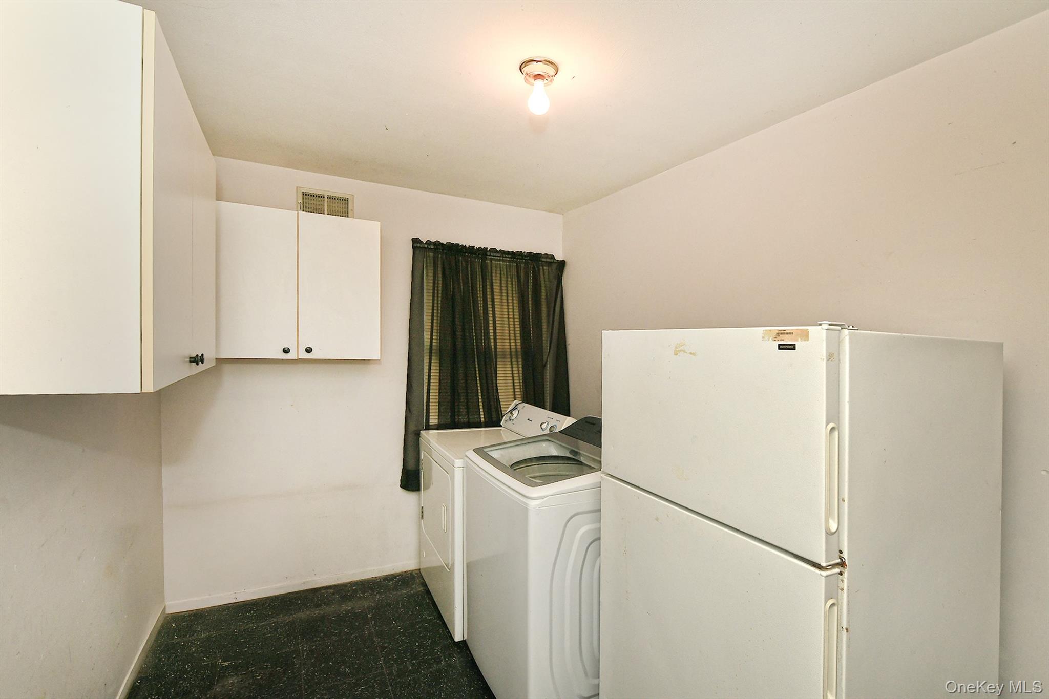 10 Woodbrook Circle Property Photo 25