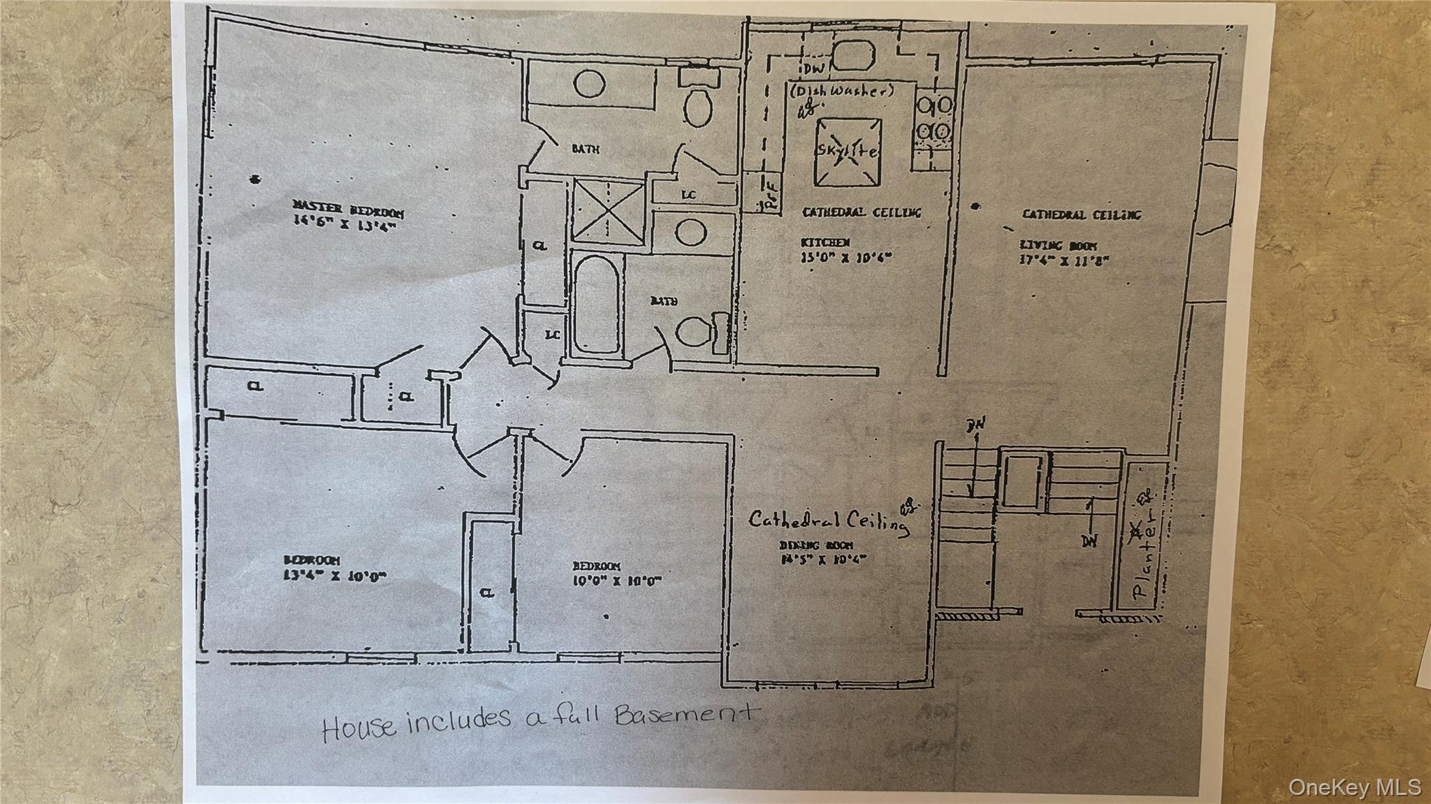 10 Woodbrook Circle Property Photo 32