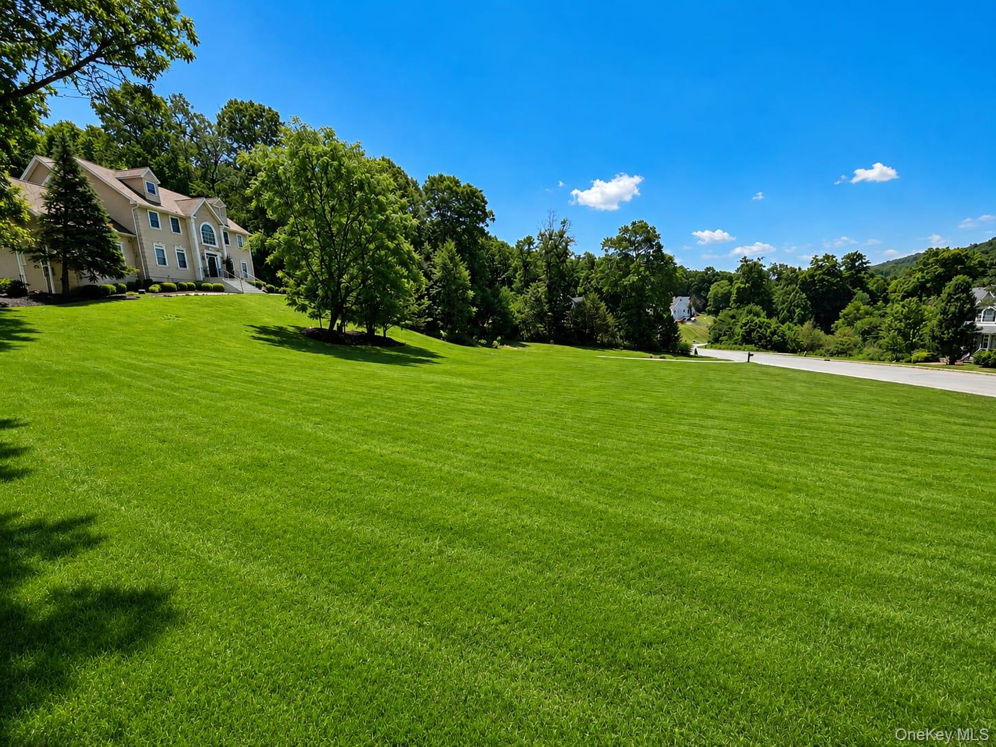 8 Brian Court Property Photo 1