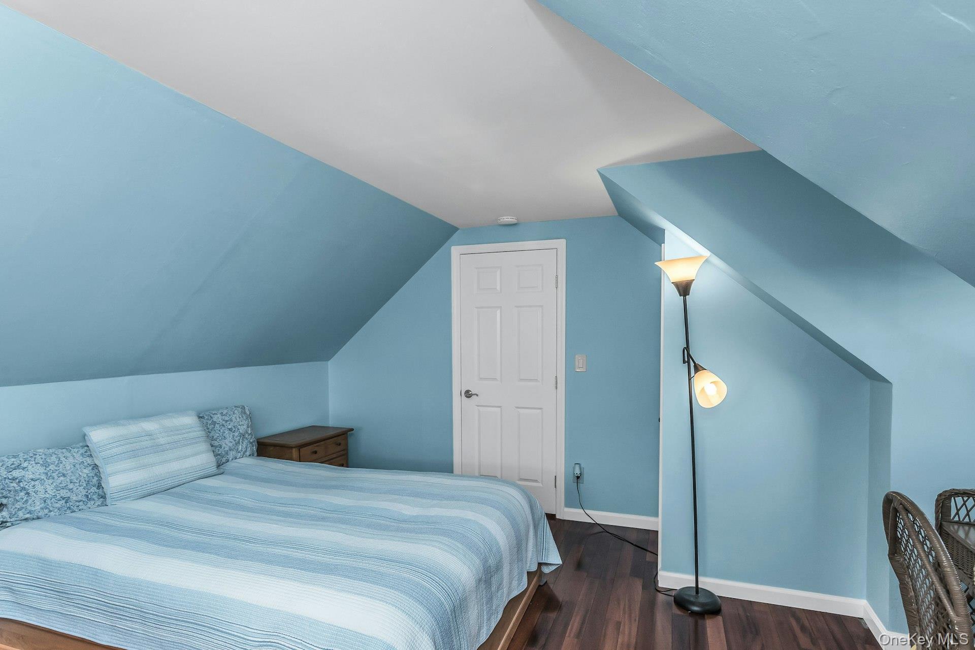 219 N Nassau Avenue Property Photo 21