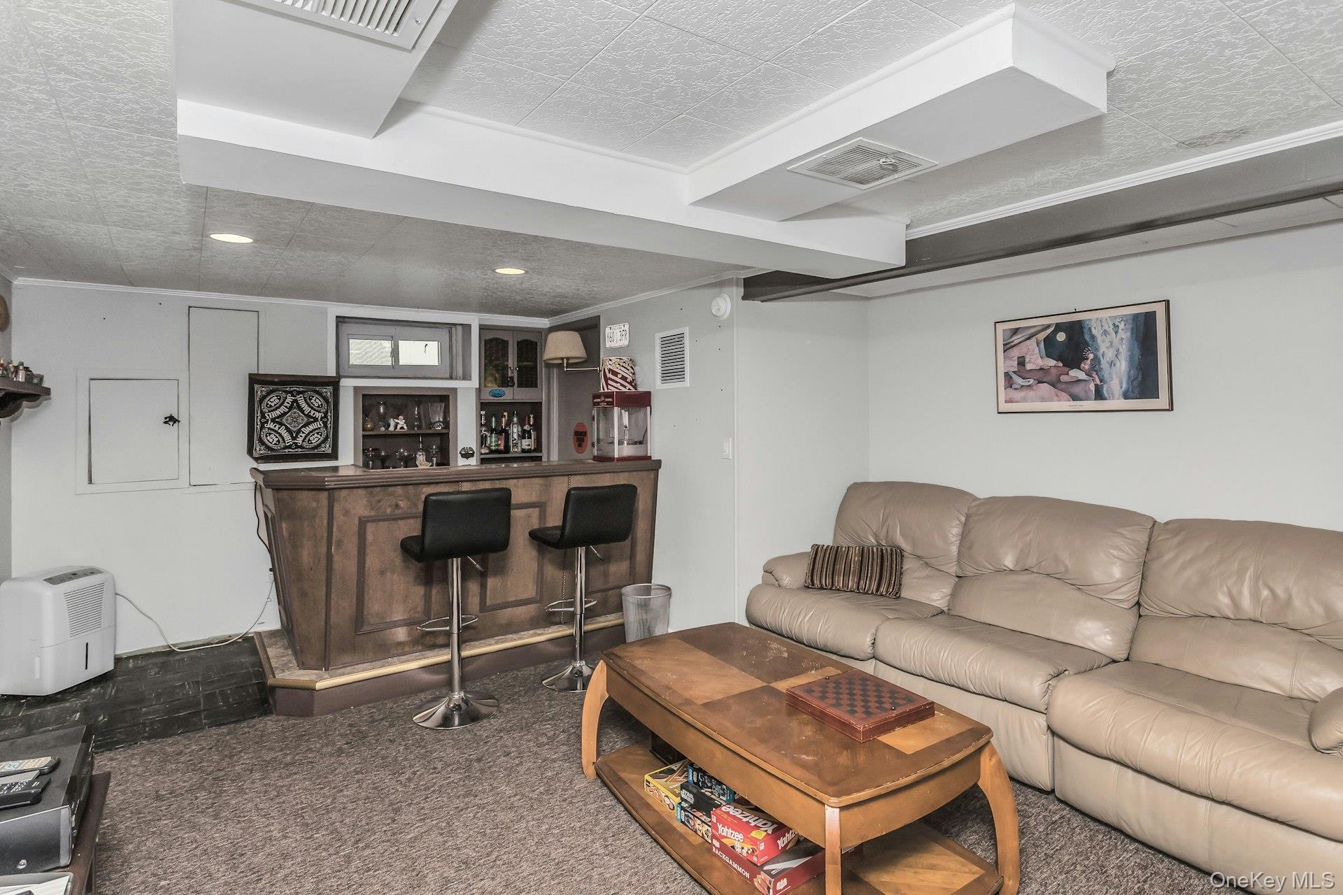 219 N Nassau Avenue Property Photo 28
