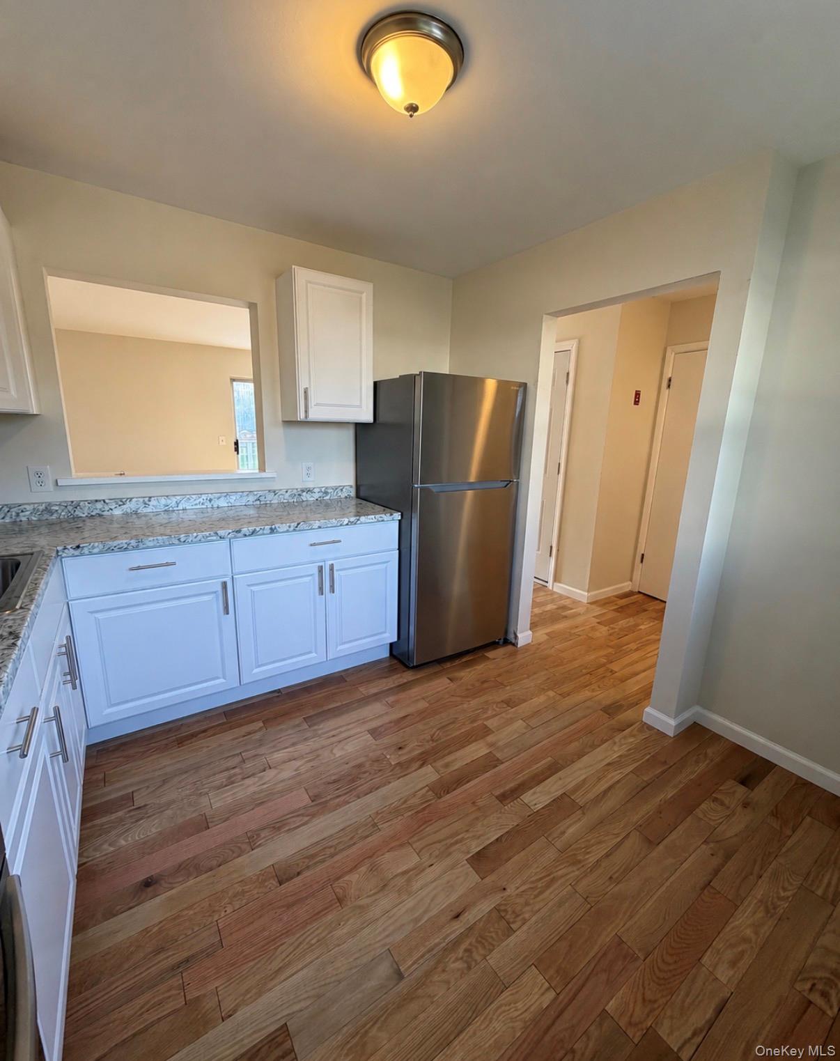 502 Harbor View Court Property Photo 3