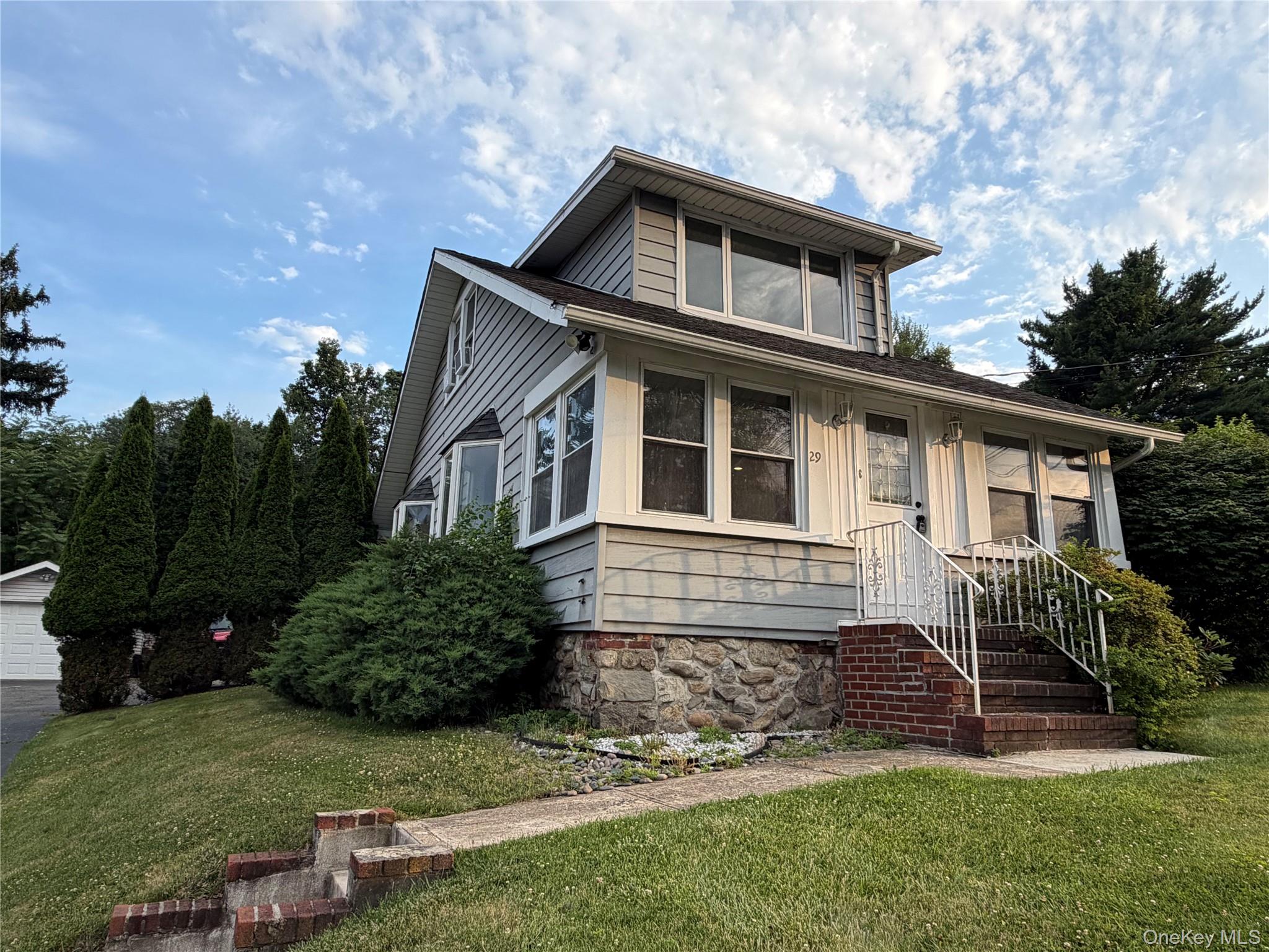 29 Ramapo Road Property Photo 1