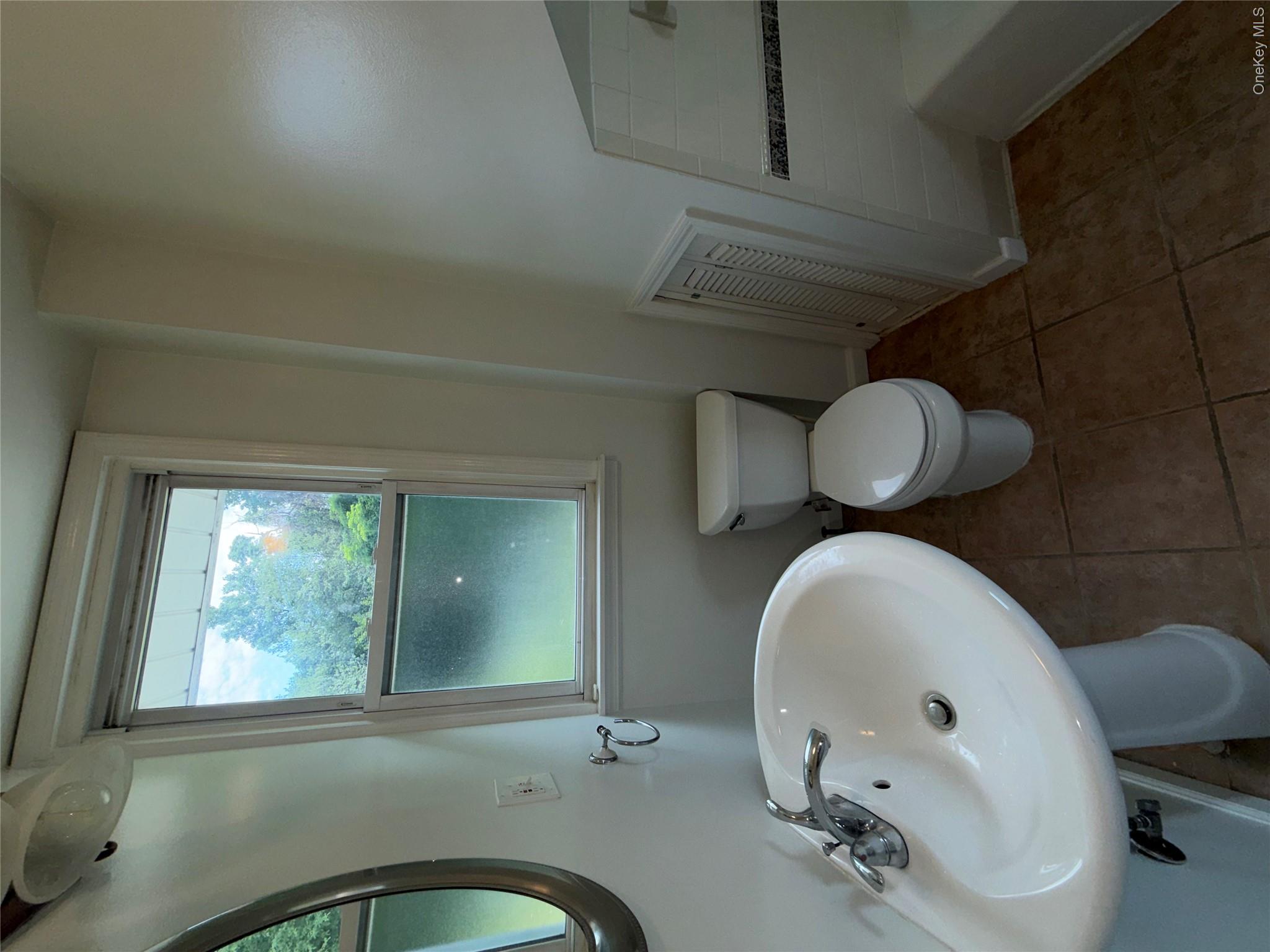 29 Ramapo Road Property Photo 13