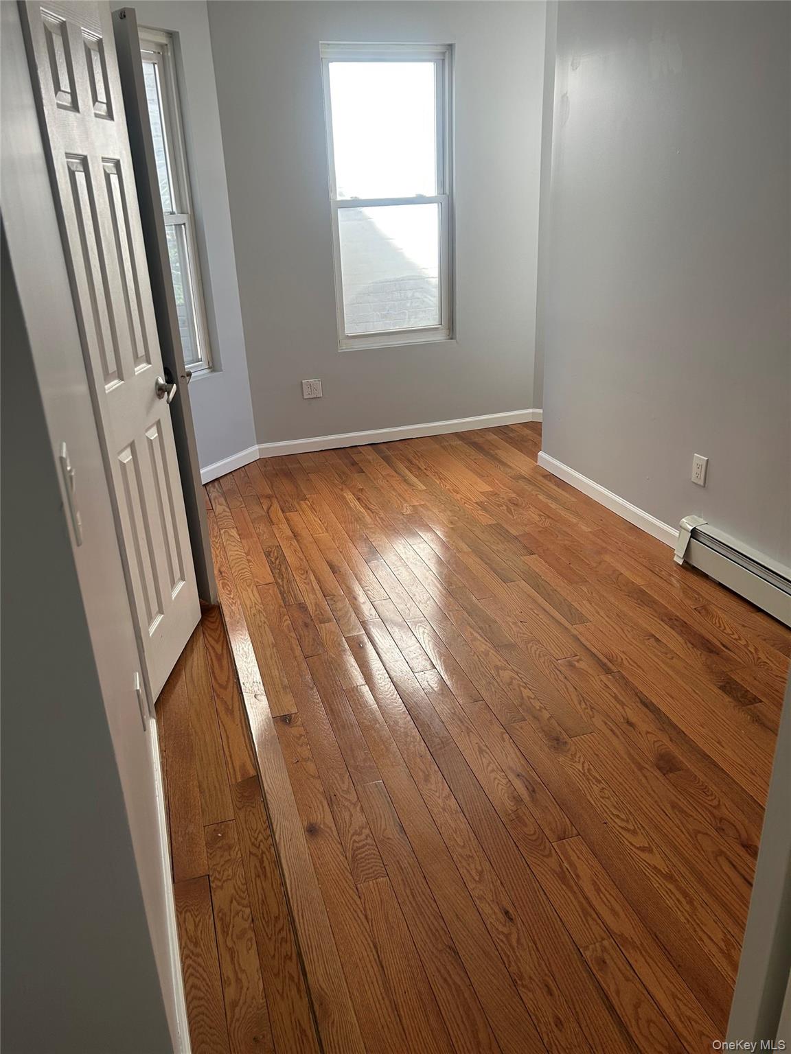 3708 Dyre Avenue Property Photo 5