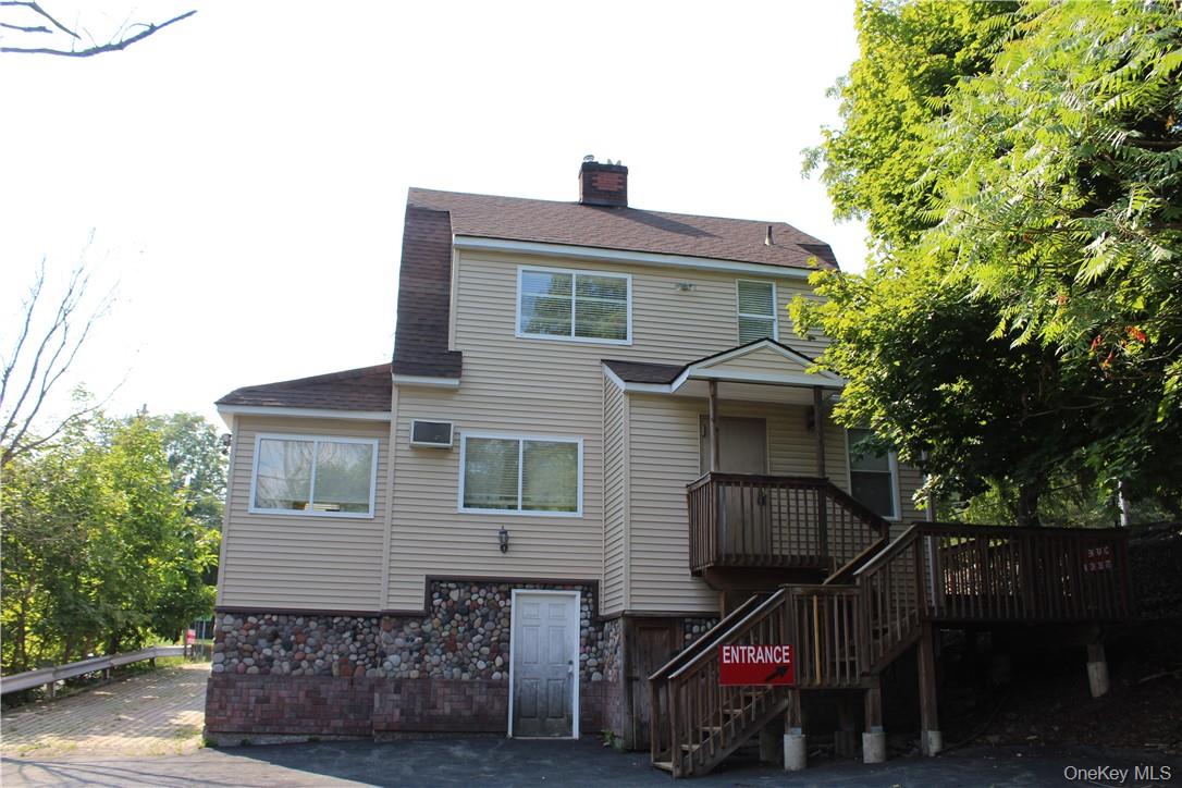 58 Pleasant Street Property Photo 6