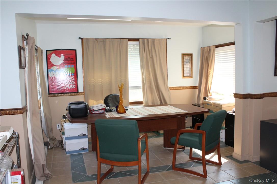 58 Pleasant Street Property Photo 15