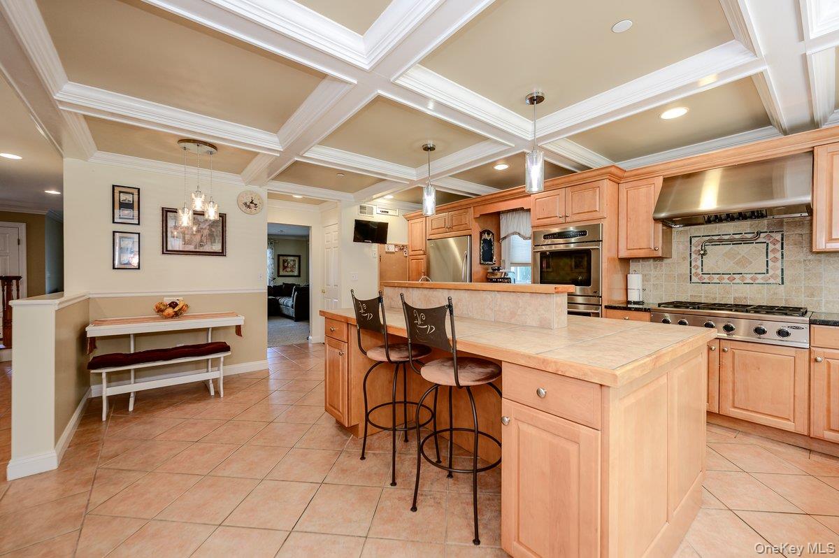 124 Lakeview Avenue Property Photo 9