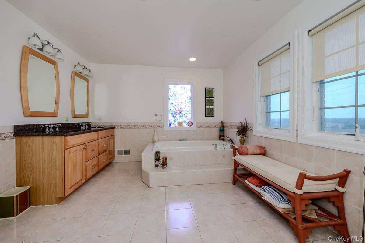 124 Lakeview Avenue Property Photo 20