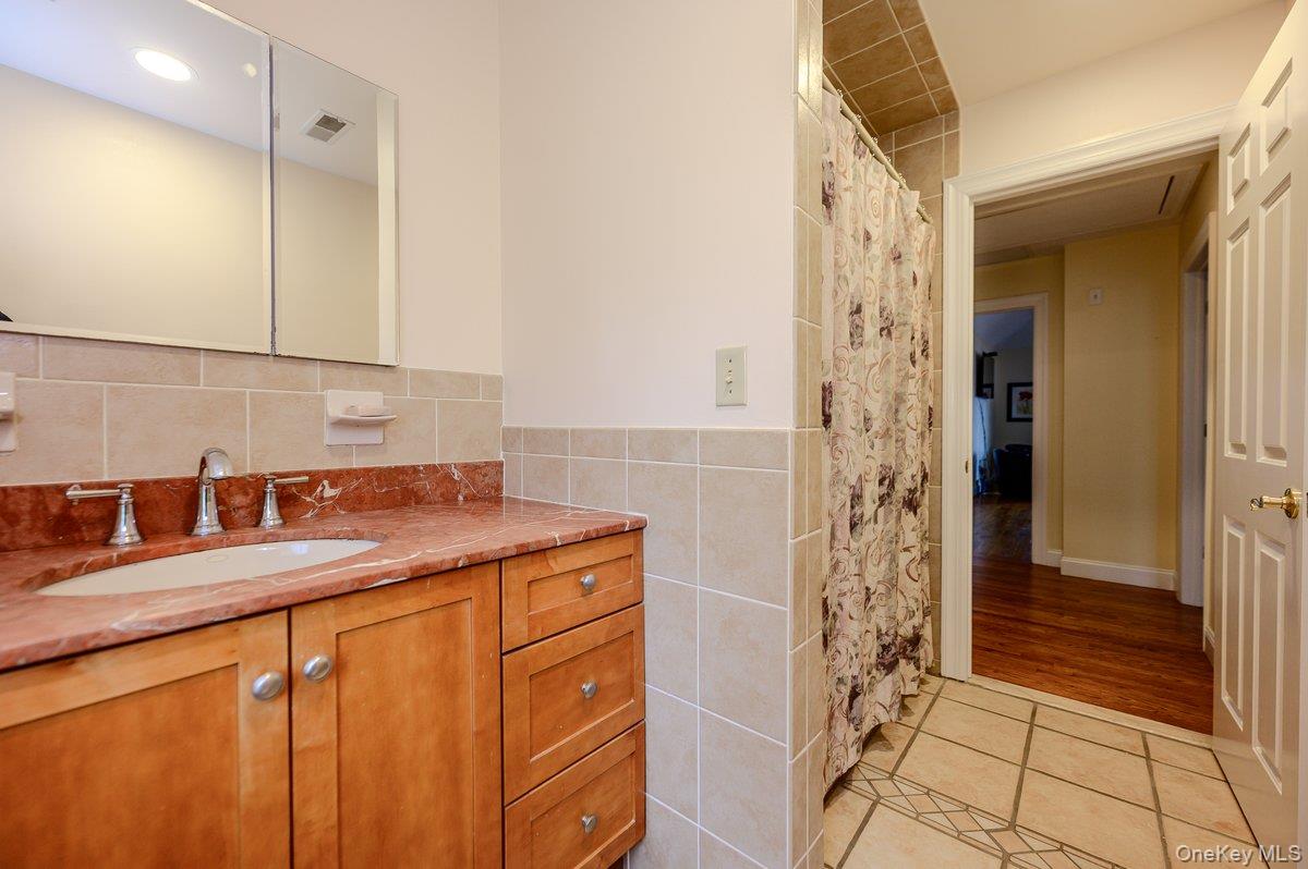 124 Lakeview Avenue Property Photo 26