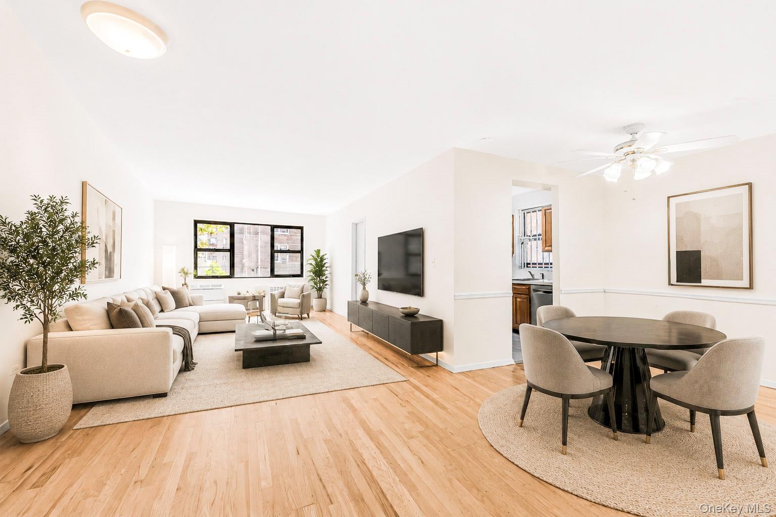 3215 Arlington Avenue 3e Property Photo 2