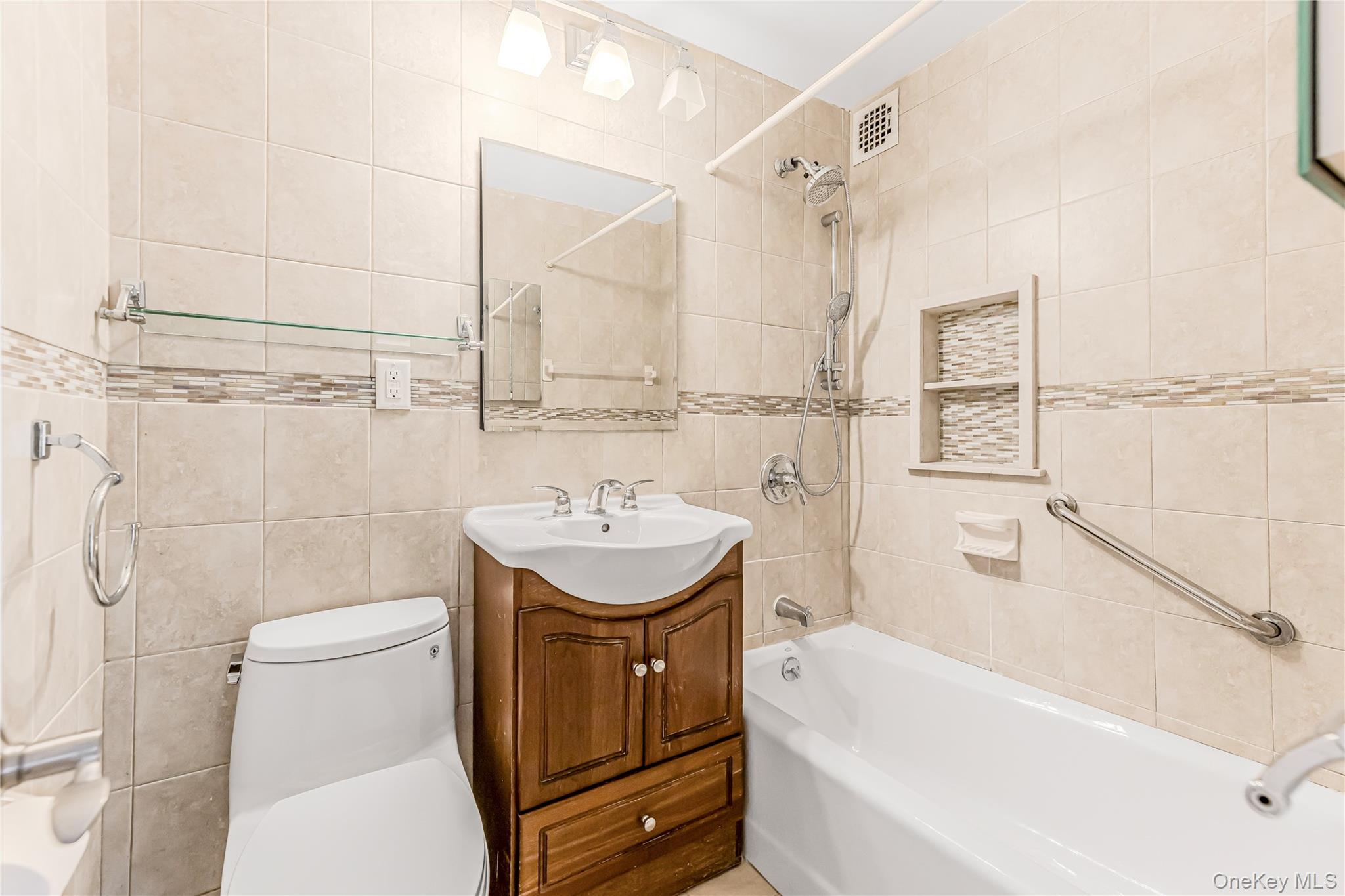 3215 Arlington Avenue 3e Property Photo 16