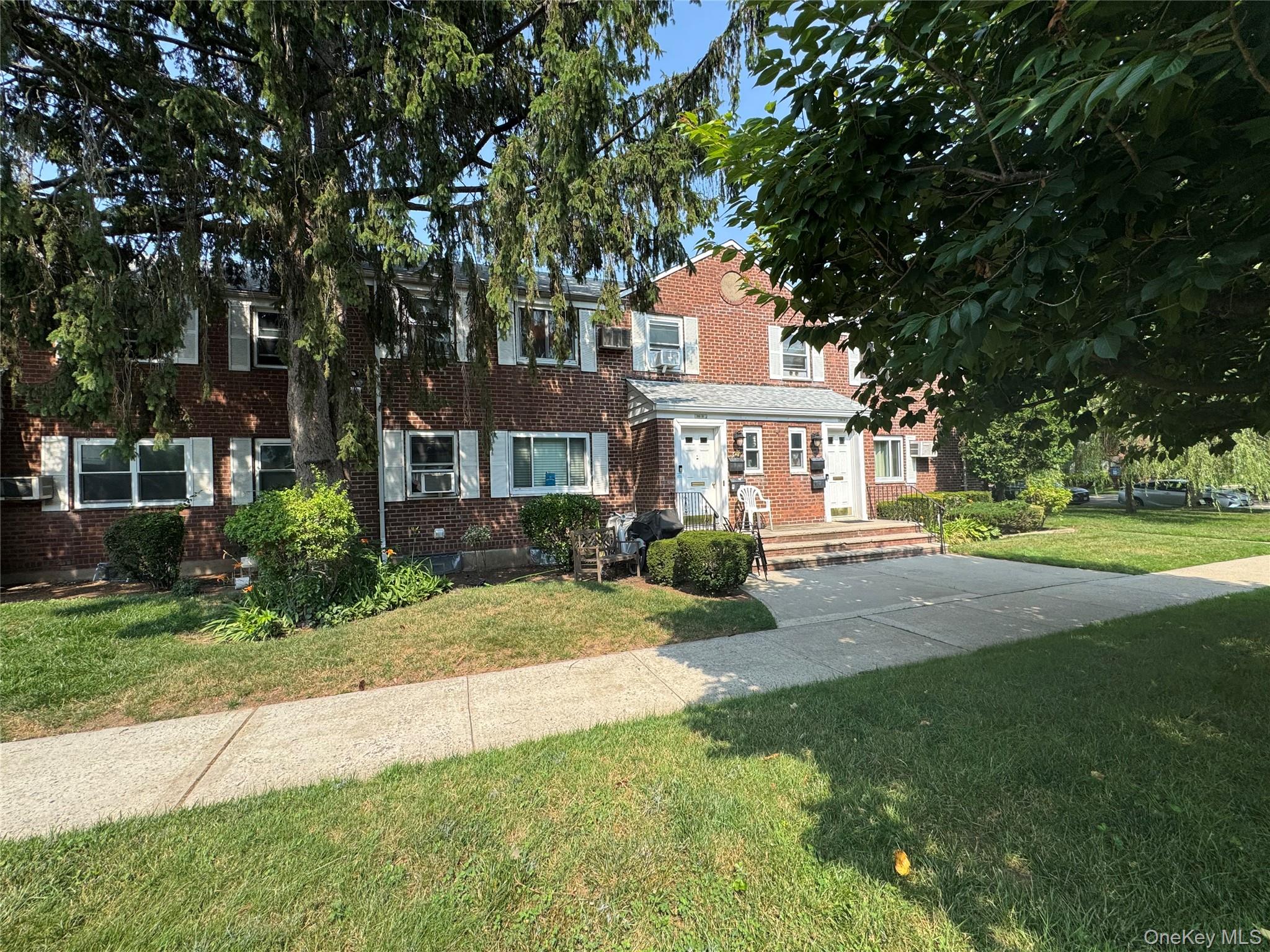 260-38 73 Avenue B1 Property Photo 2