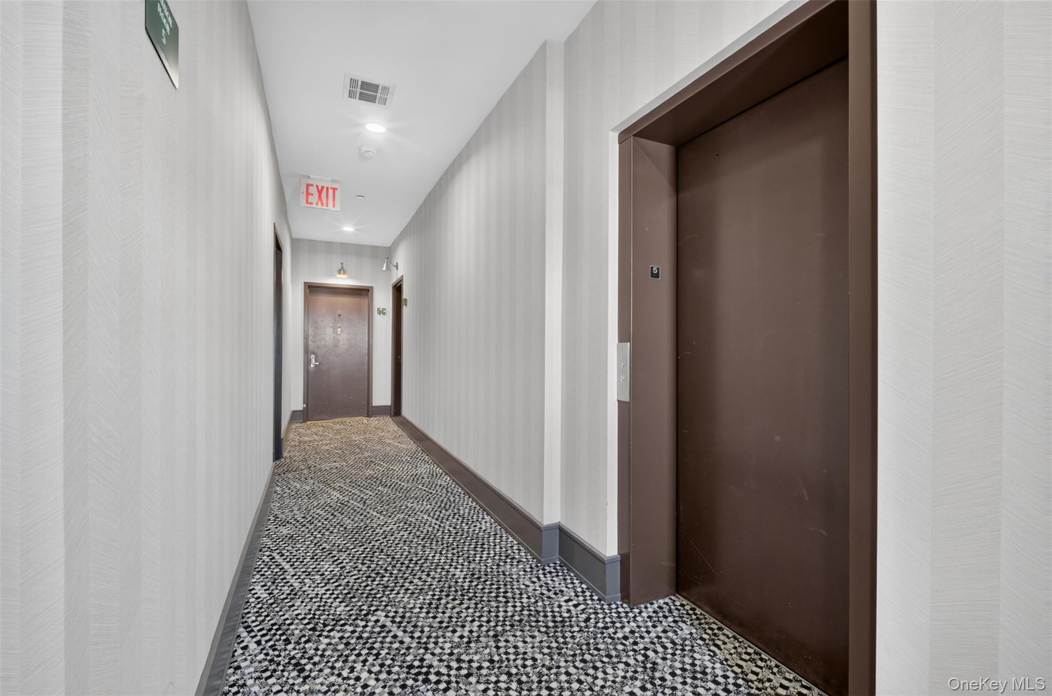 100 Engert Avenue 5c Property Photo 5