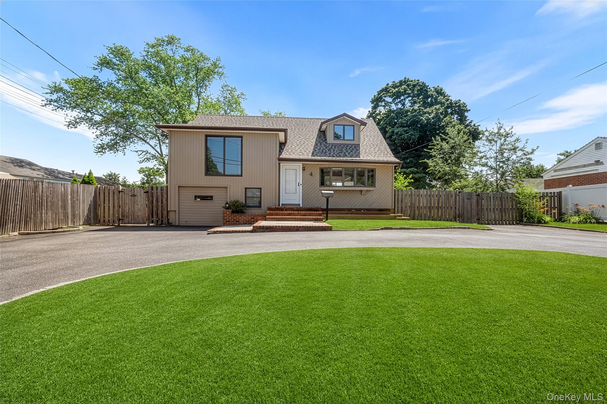 4 Sibley Place Property Photo 1