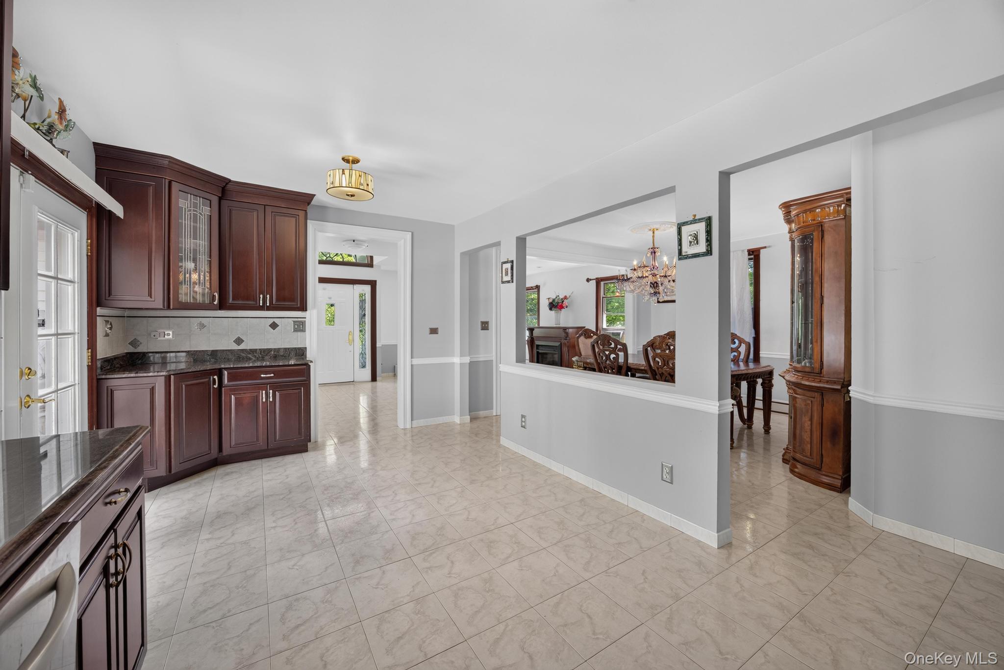 42 Highview Avenue Property Photo 10