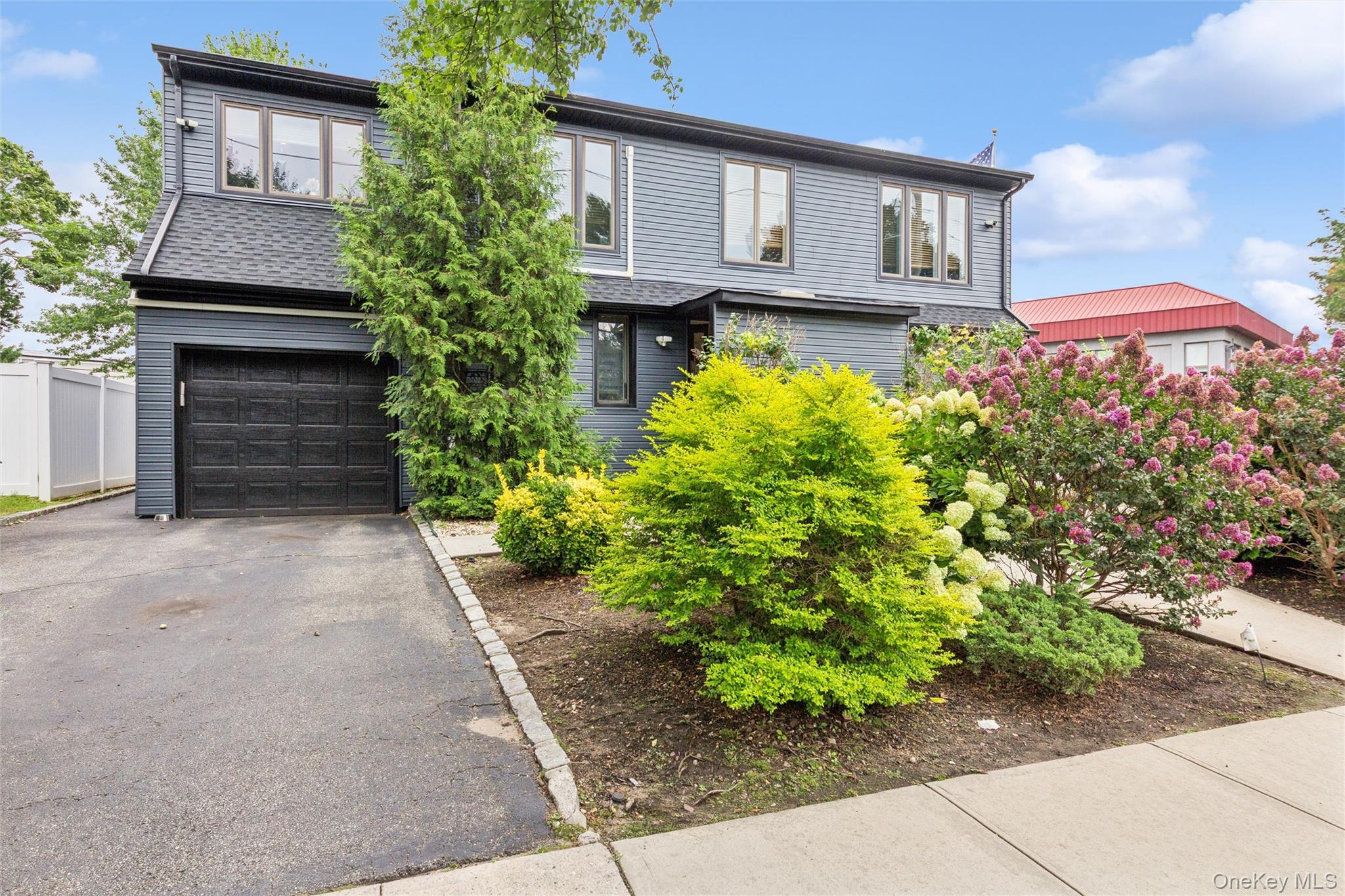 301 Merrick Avenue Property Photo 1