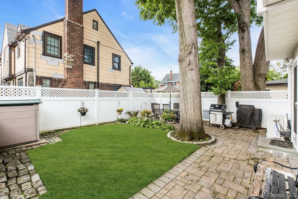 128 Stuart Street Property Photo 31