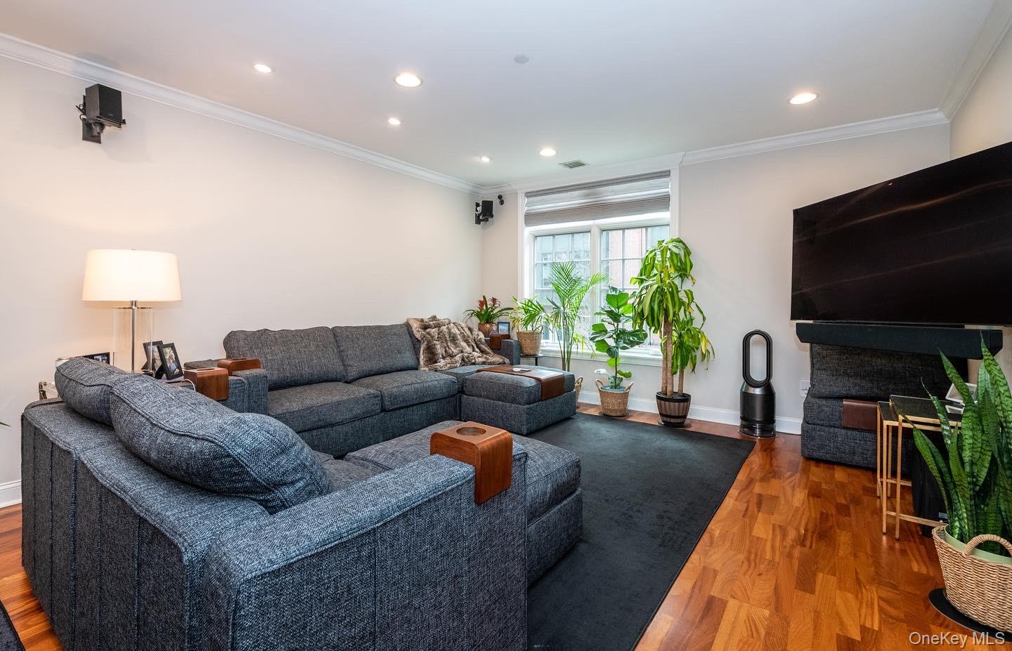 55 1st Street 108 Property Photo 2