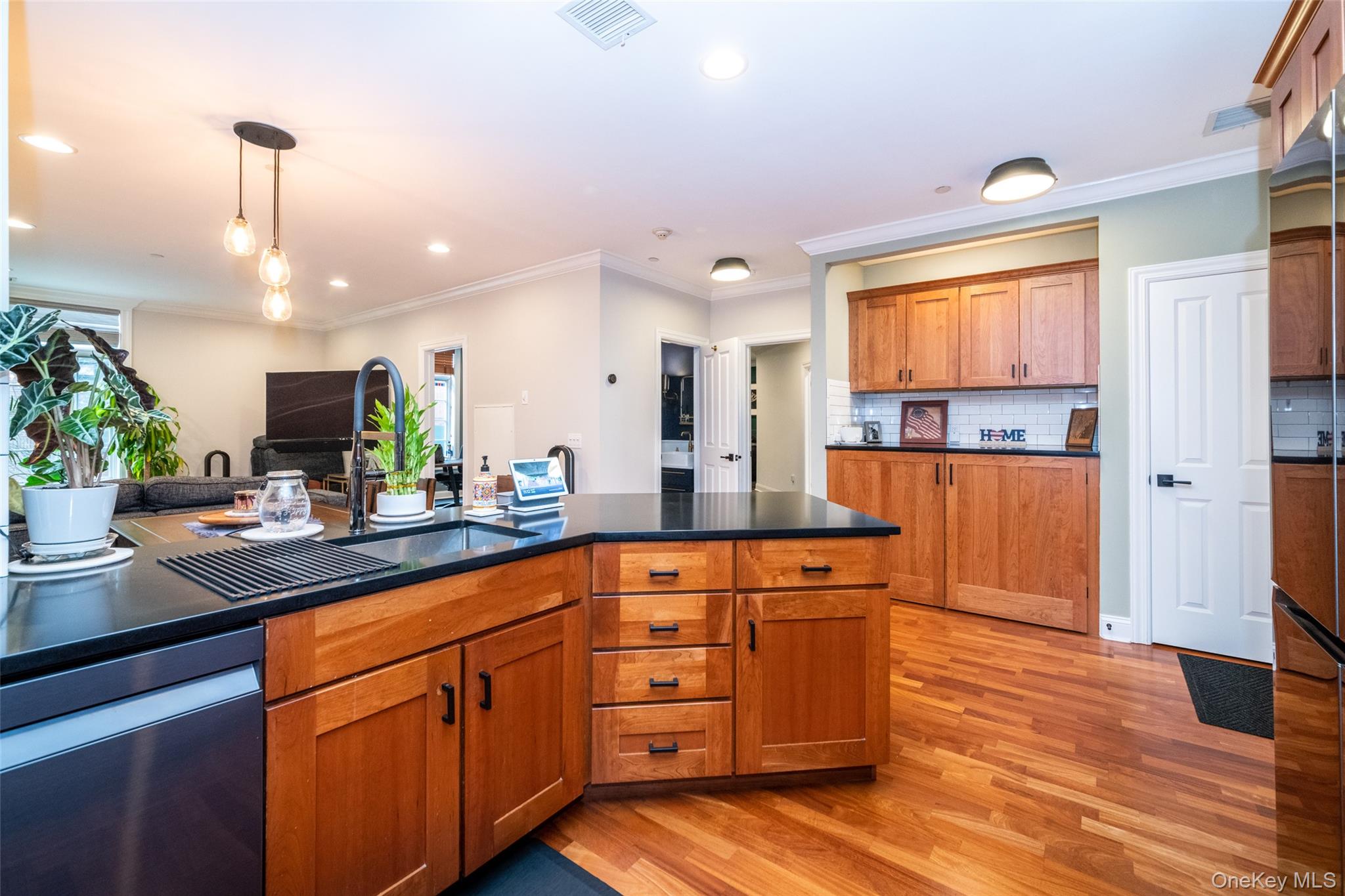 55 1st Street 108 Property Photo 8