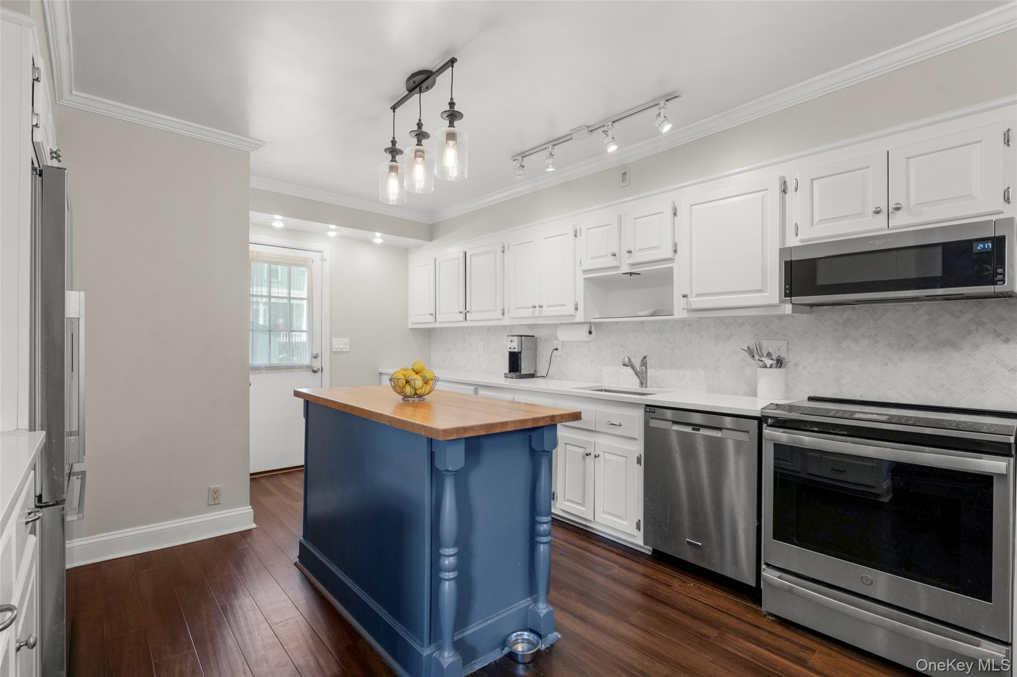 315 Maple Avenue Property Photo 12