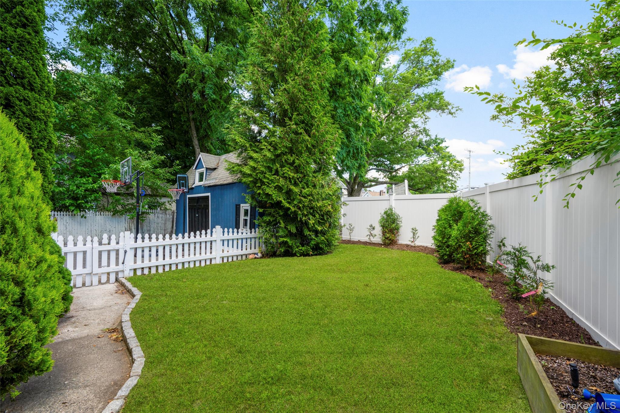 315 Maple Avenue Property Photo 31