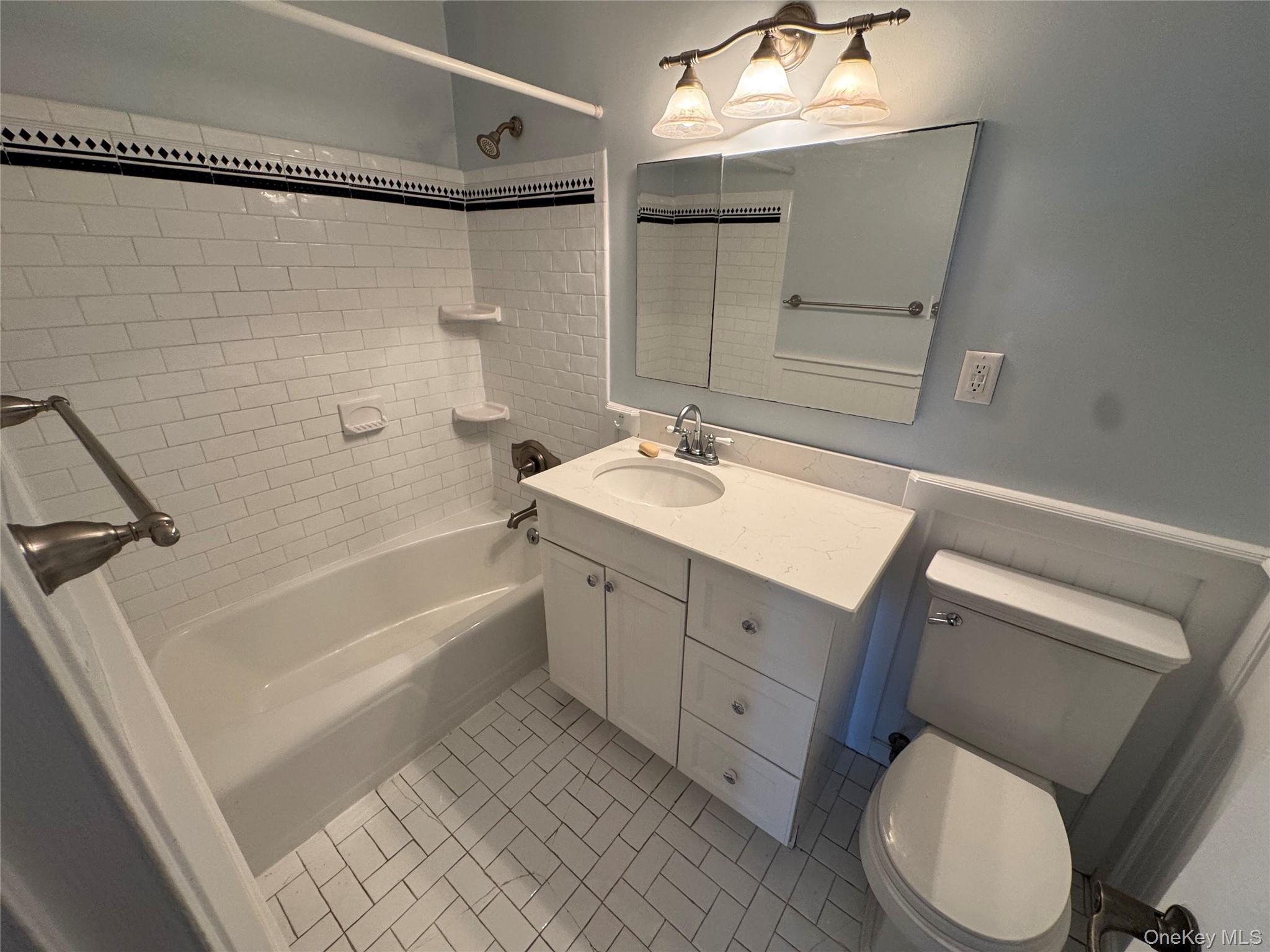 750 Shore Road 3a Property Photo 11